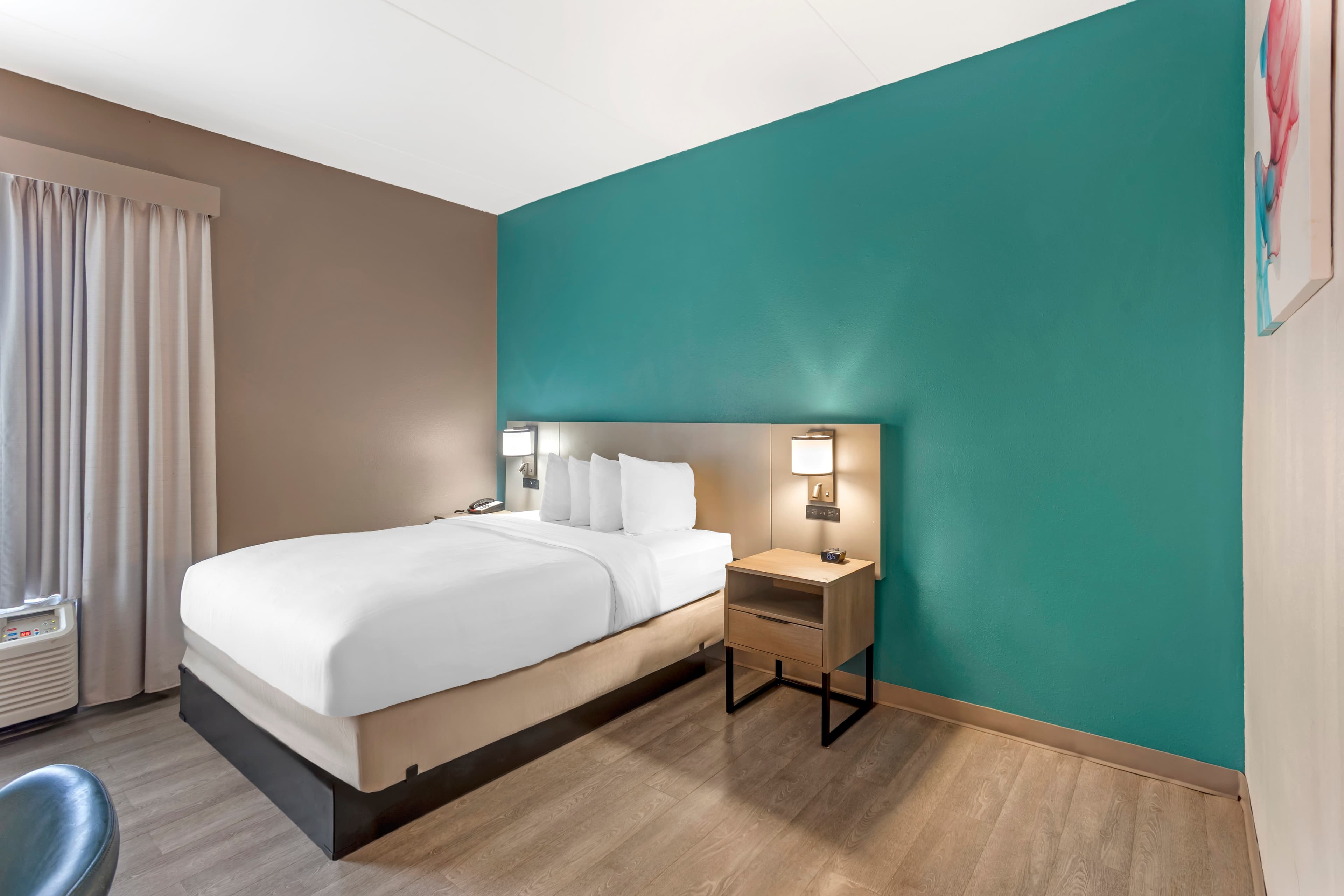 Comfort Inn & Suites Mt. Holly - Westampton — 2