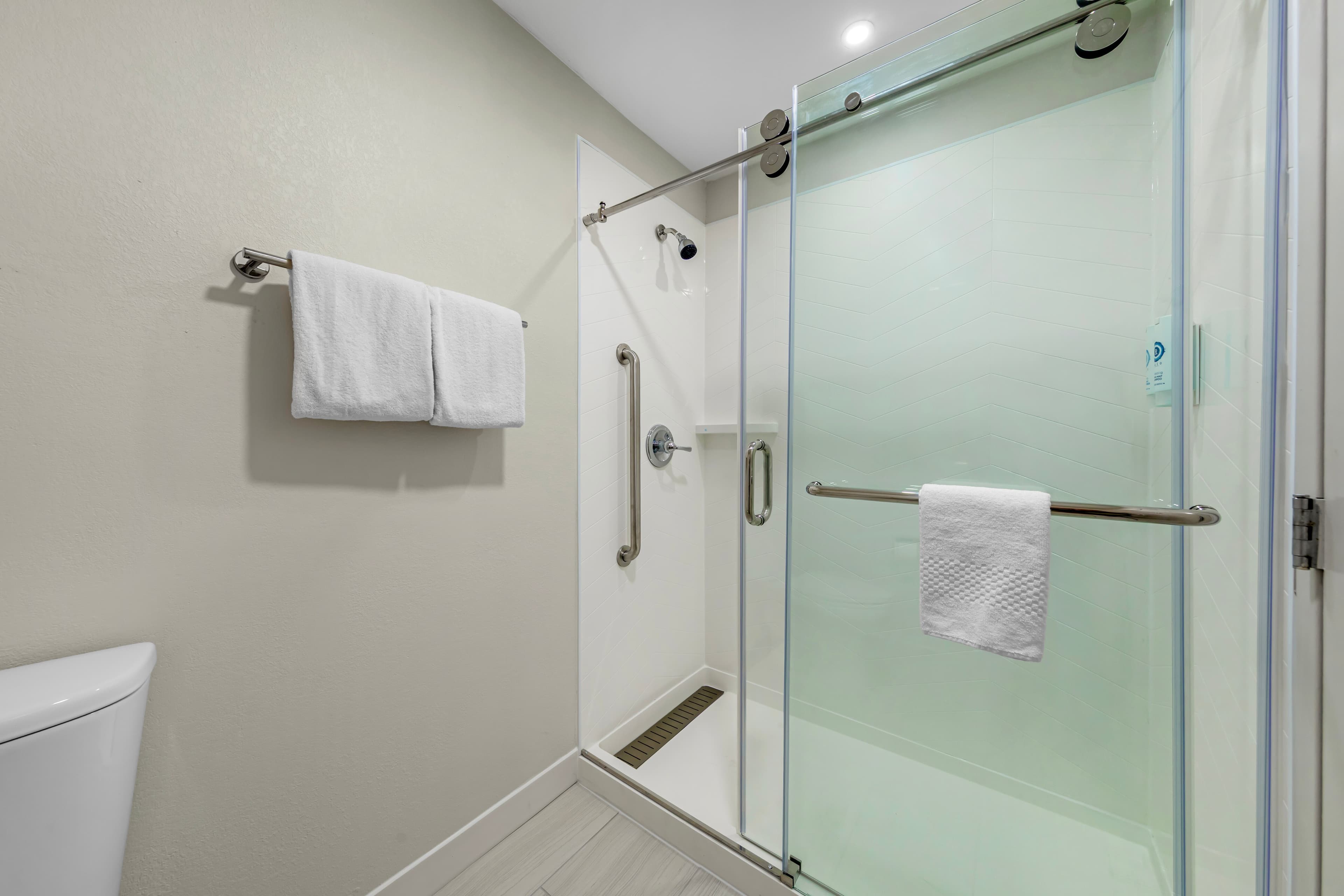 Comfort Inn & Suites Mt. Laurel-Philadelphia — 10