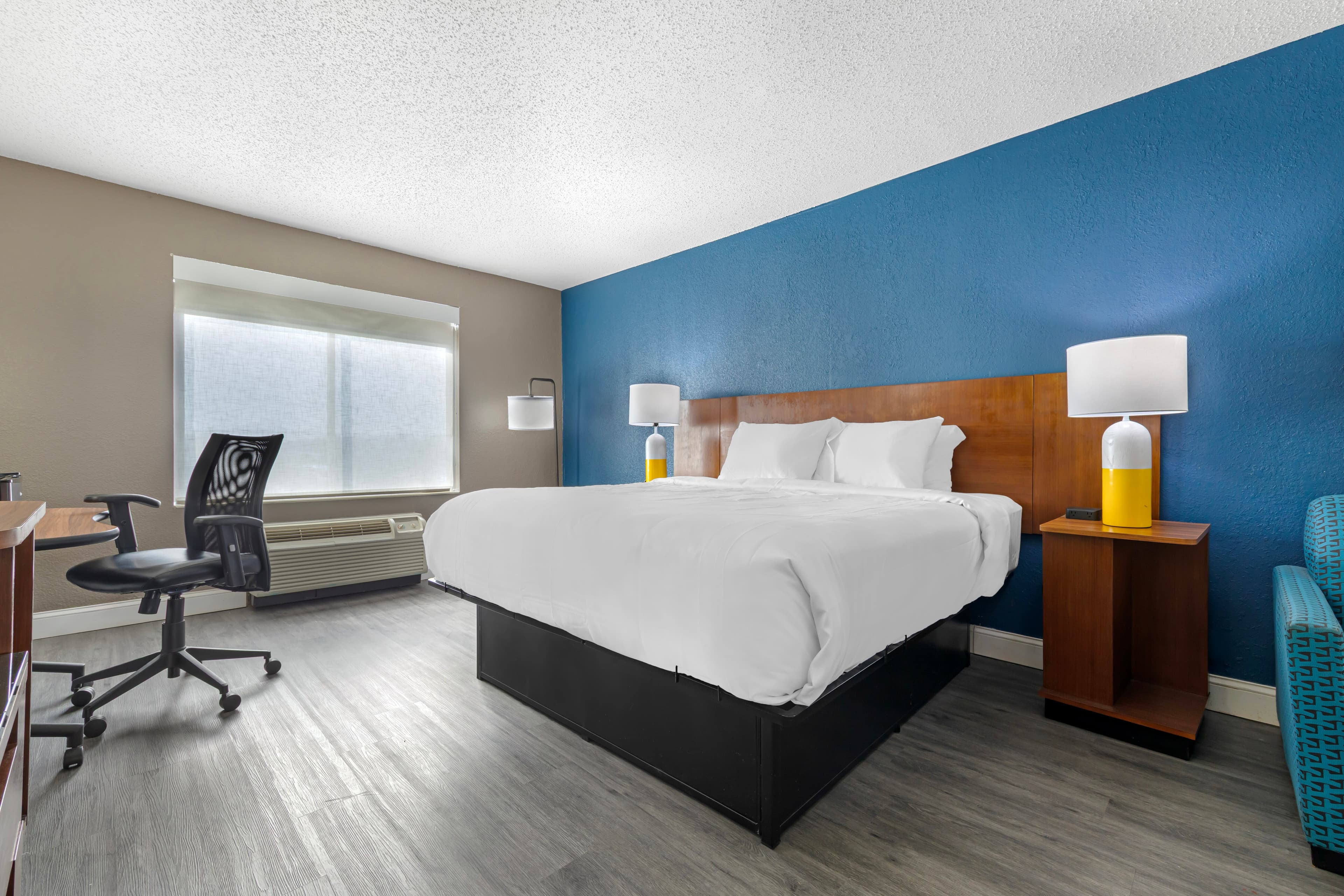 Comfort Inn & Suites Mt. Laurel-Philadelphia — 20