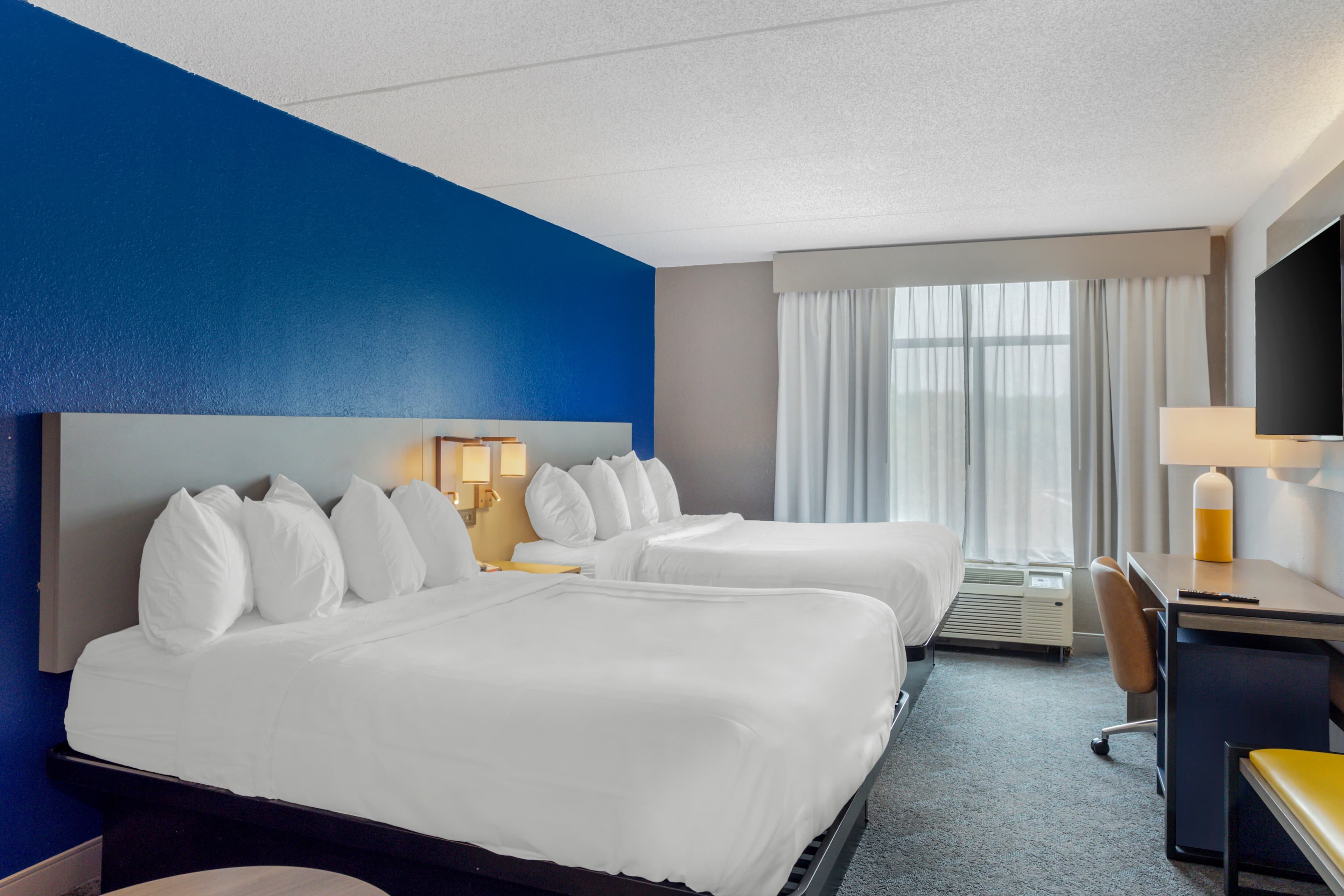 Comfort Inn & Suites Voorhees/Mt. Laurel - Image 2