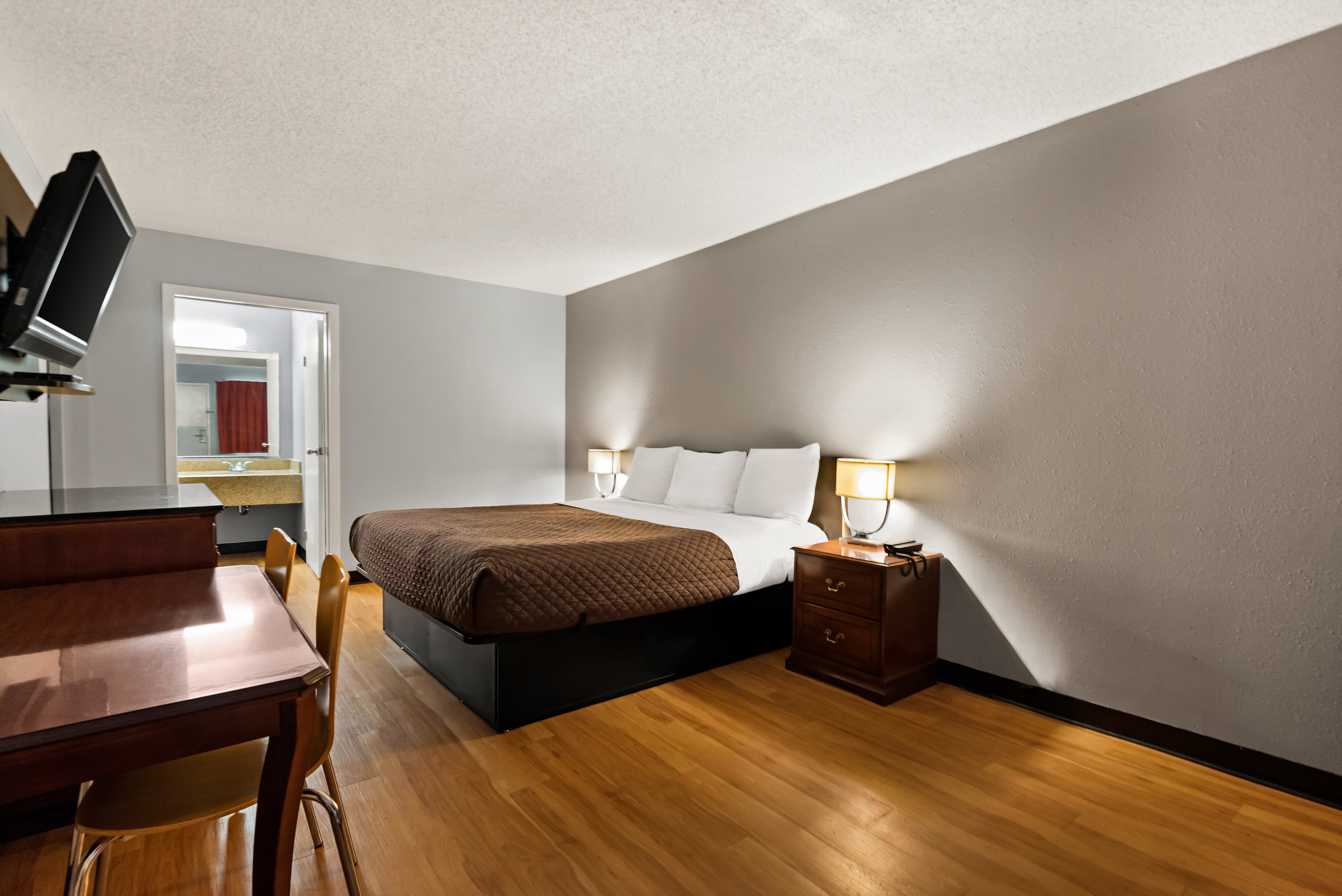 Rodeway Inn Brooklawn — 14
