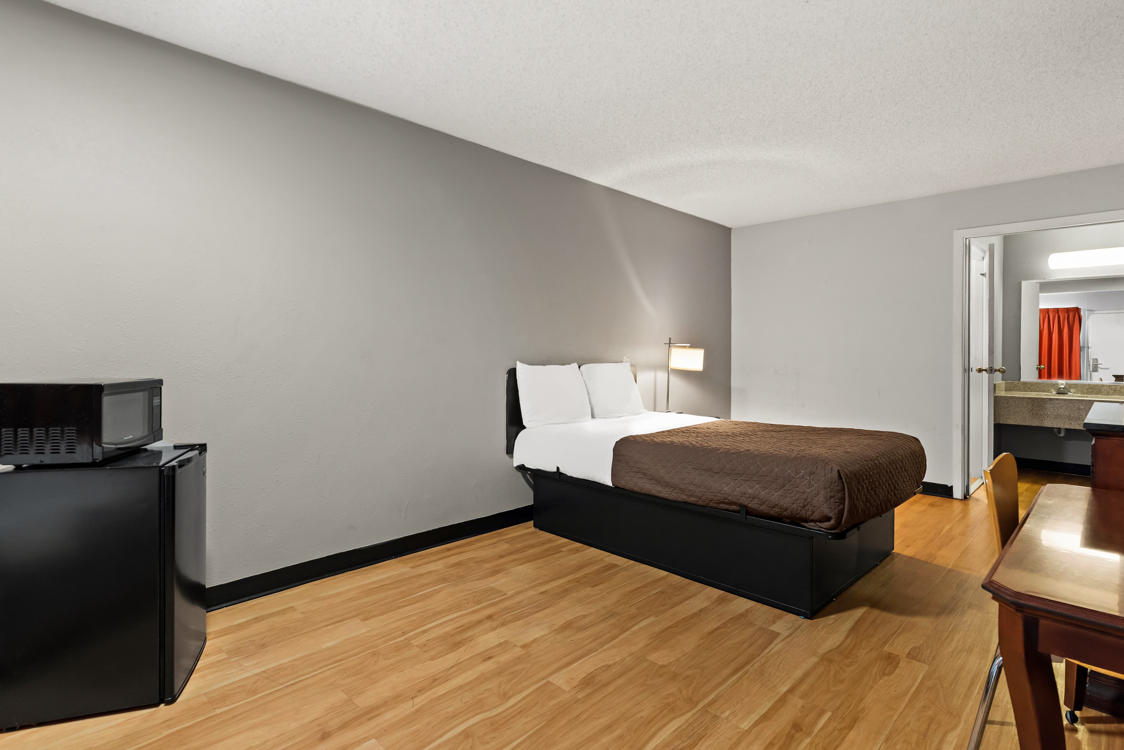Rodeway Inn Brooklawn — 23