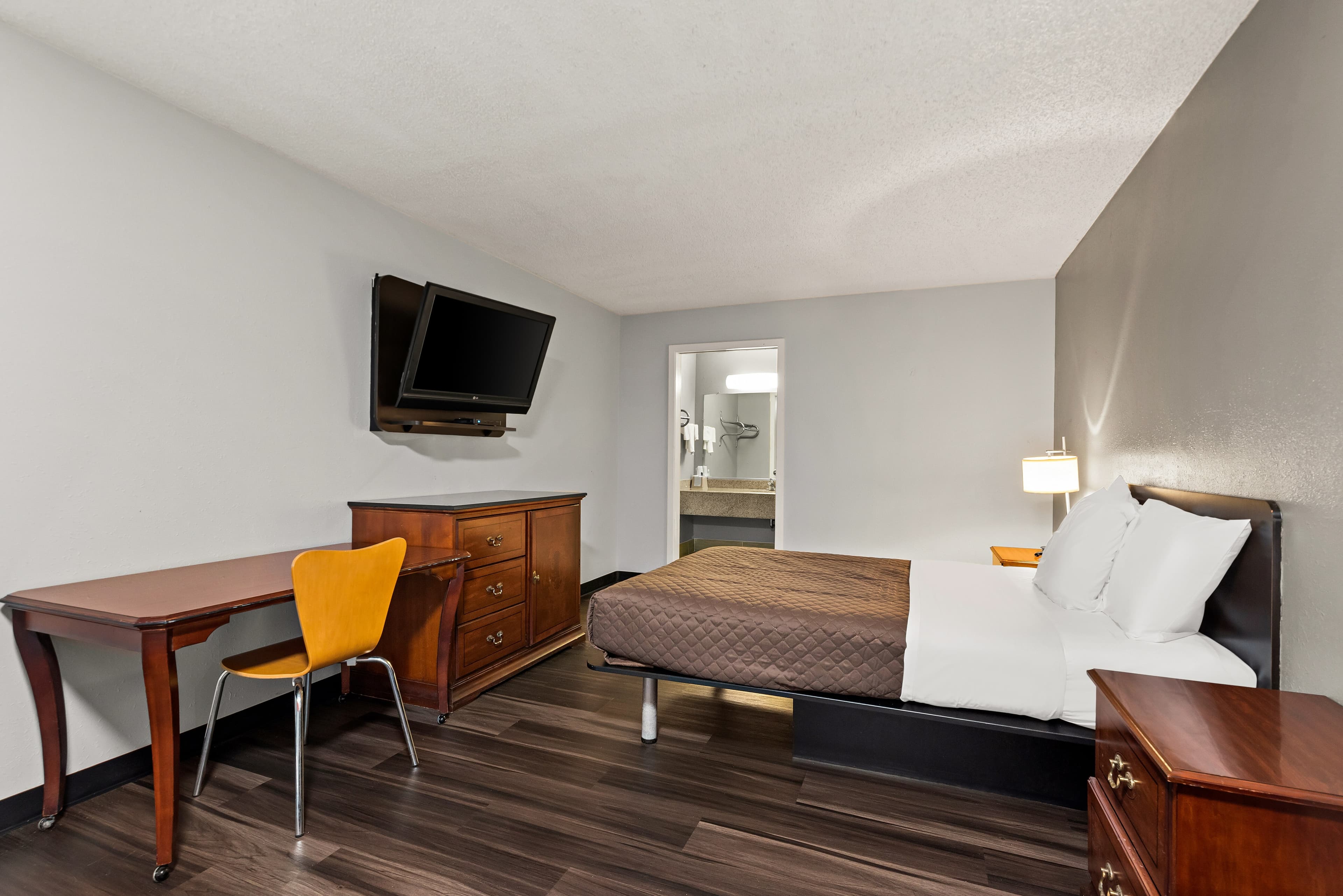 Rodeway Inn Brooklawn — 26