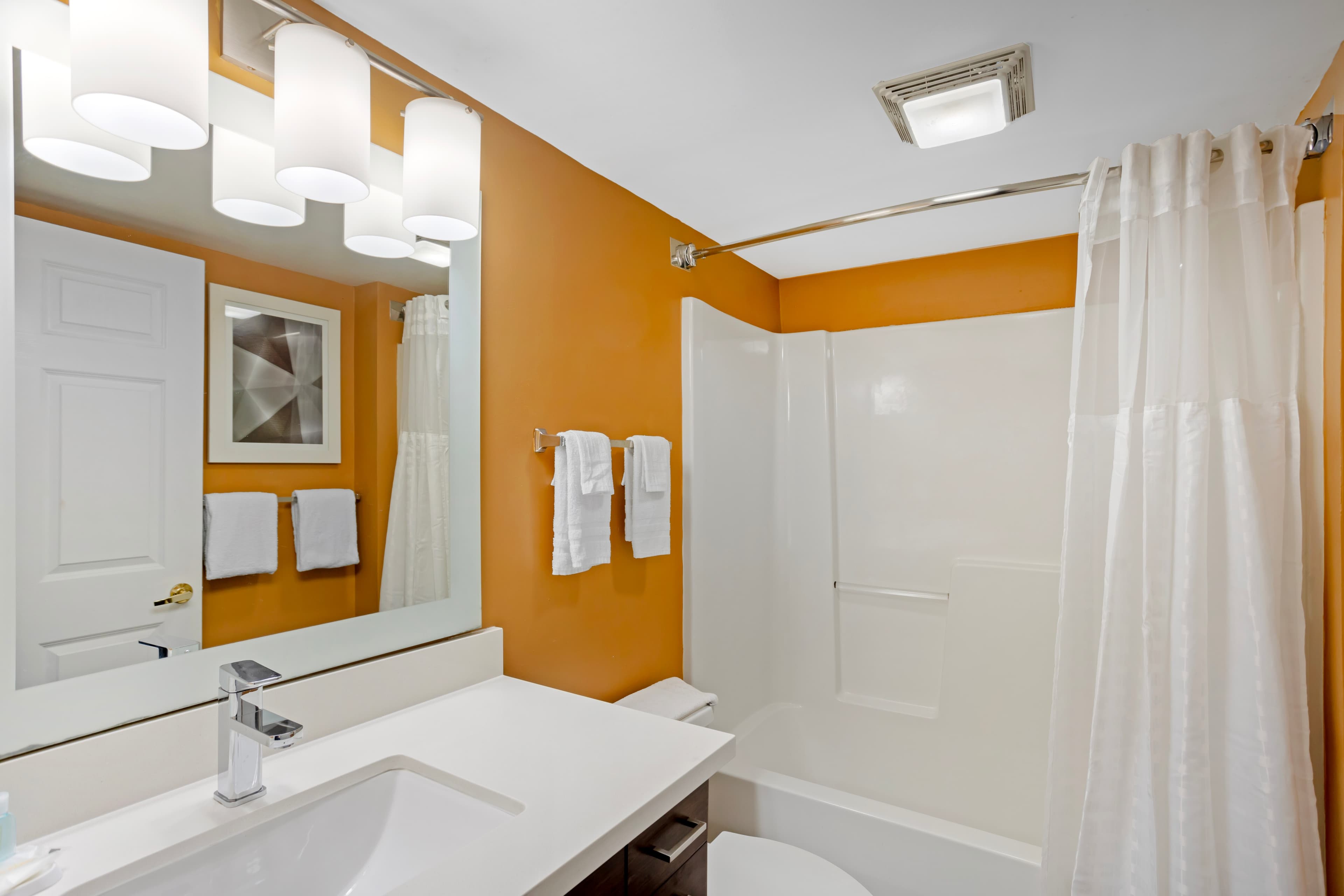 MainStay Suites Mt. Laurel - Philadelphia — 31