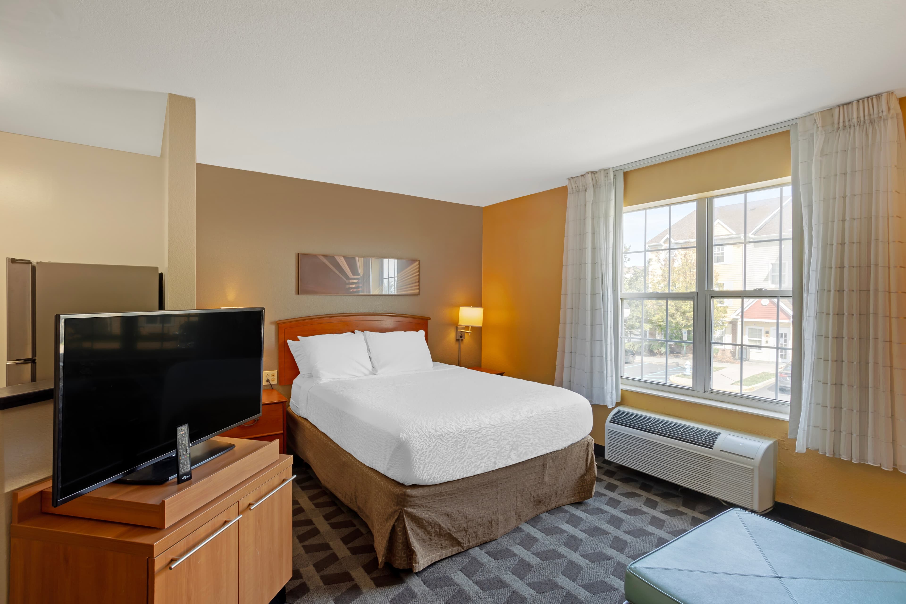 MainStay Suites Mt. Laurel - Philadelphia — 14
