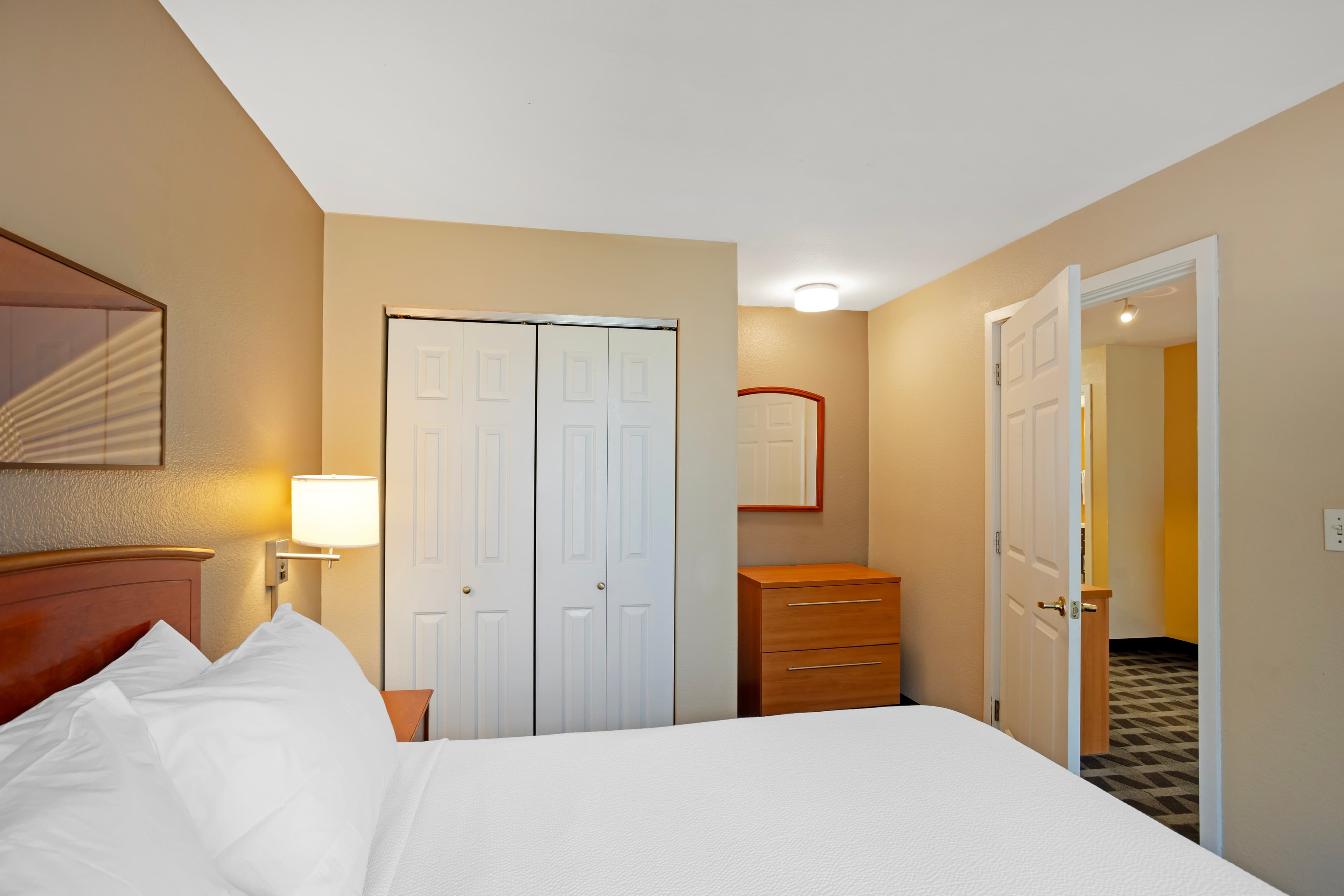 MainStay Suites Mt. Laurel - Philadelphia — 17