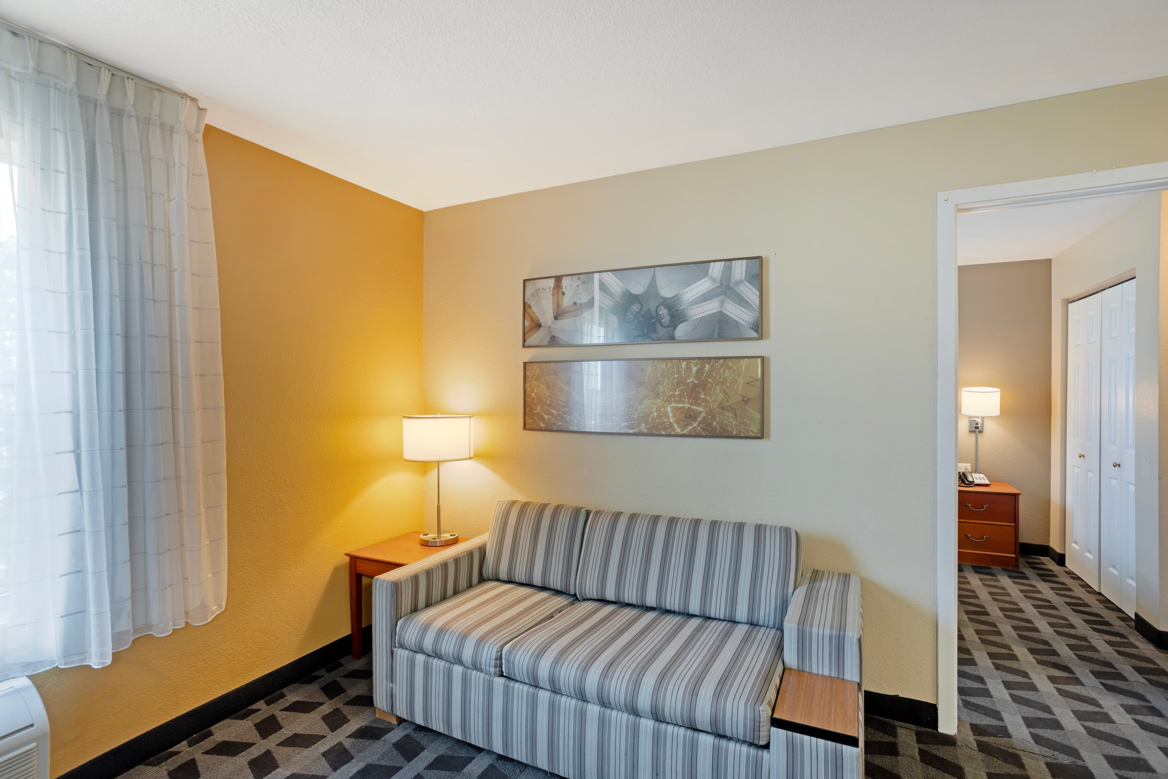 MainStay Suites Mt. Laurel - Philadelphia — 20