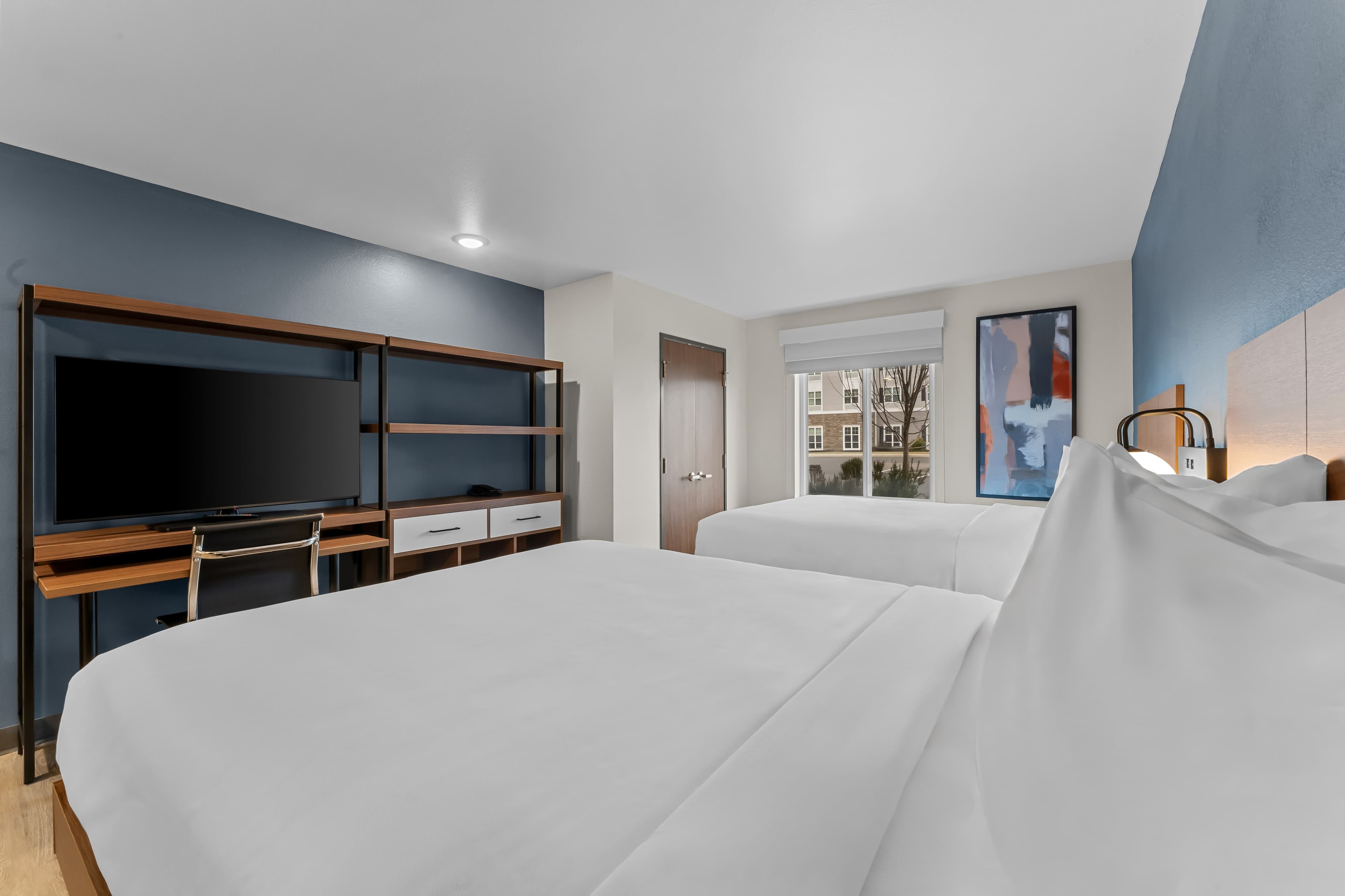 Everhome Suites Somerset - South Brunswick — 30