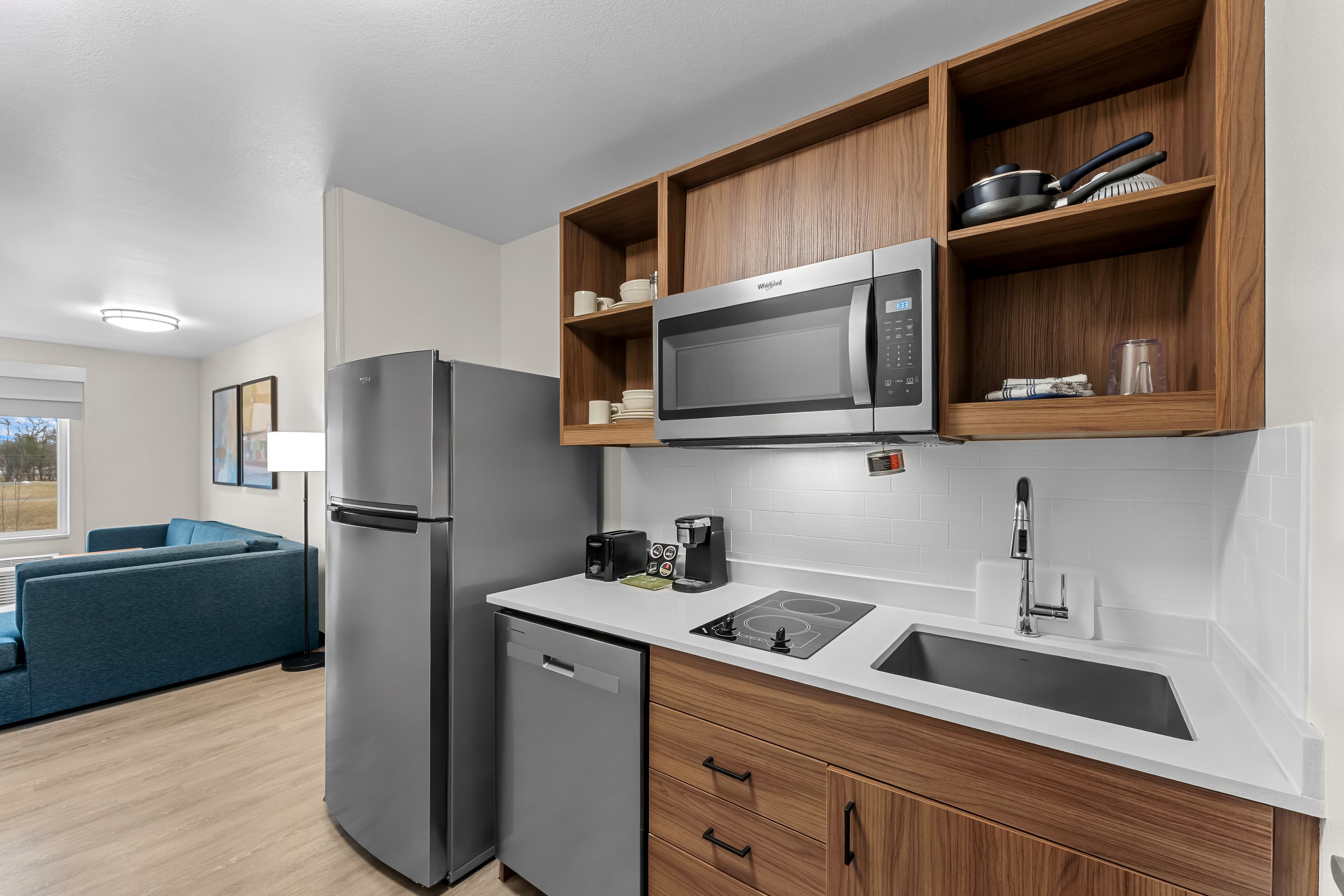 Everhome Suites Somerset - South Brunswick — 32