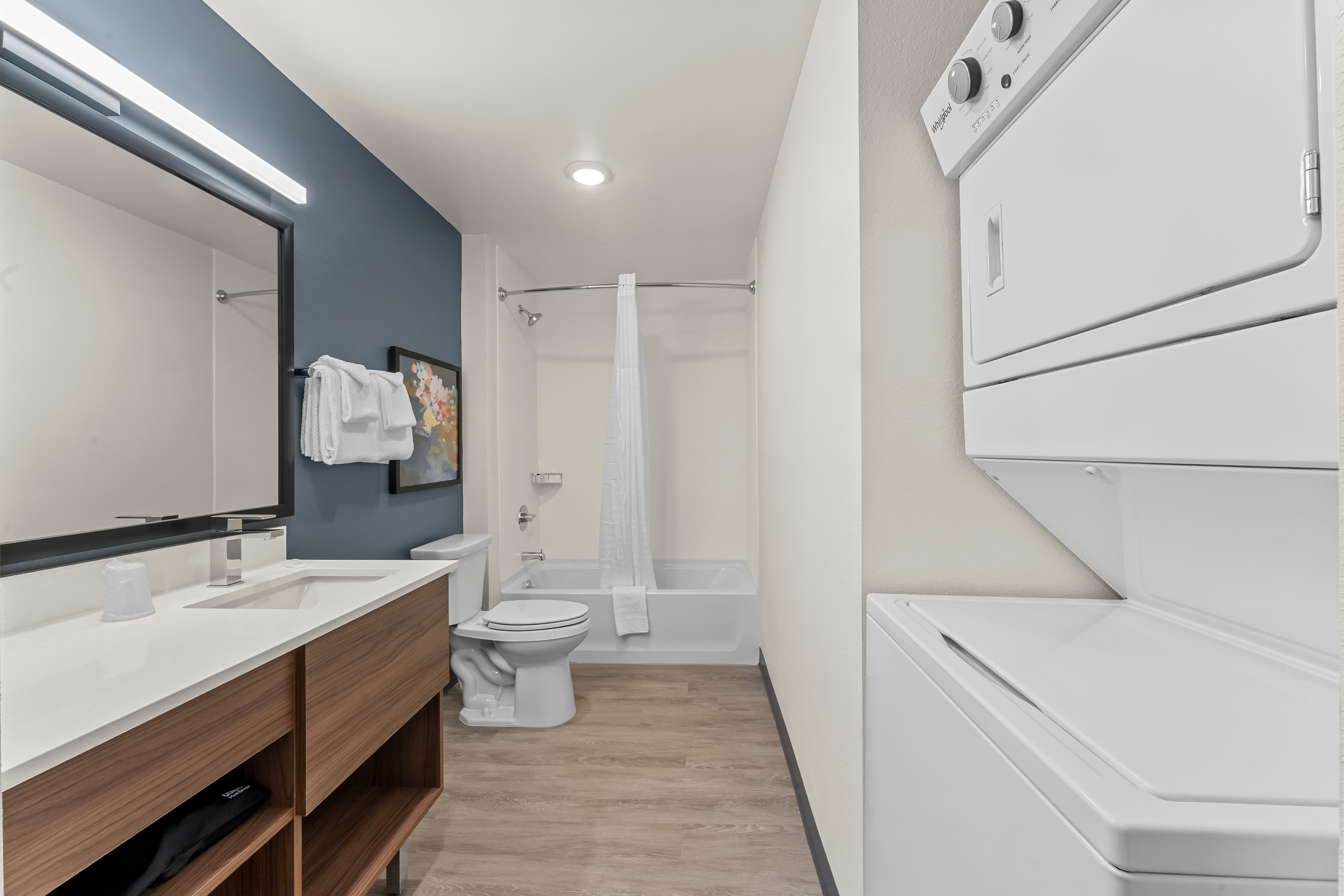 Everhome Suites Somerset - South Brunswick — 42