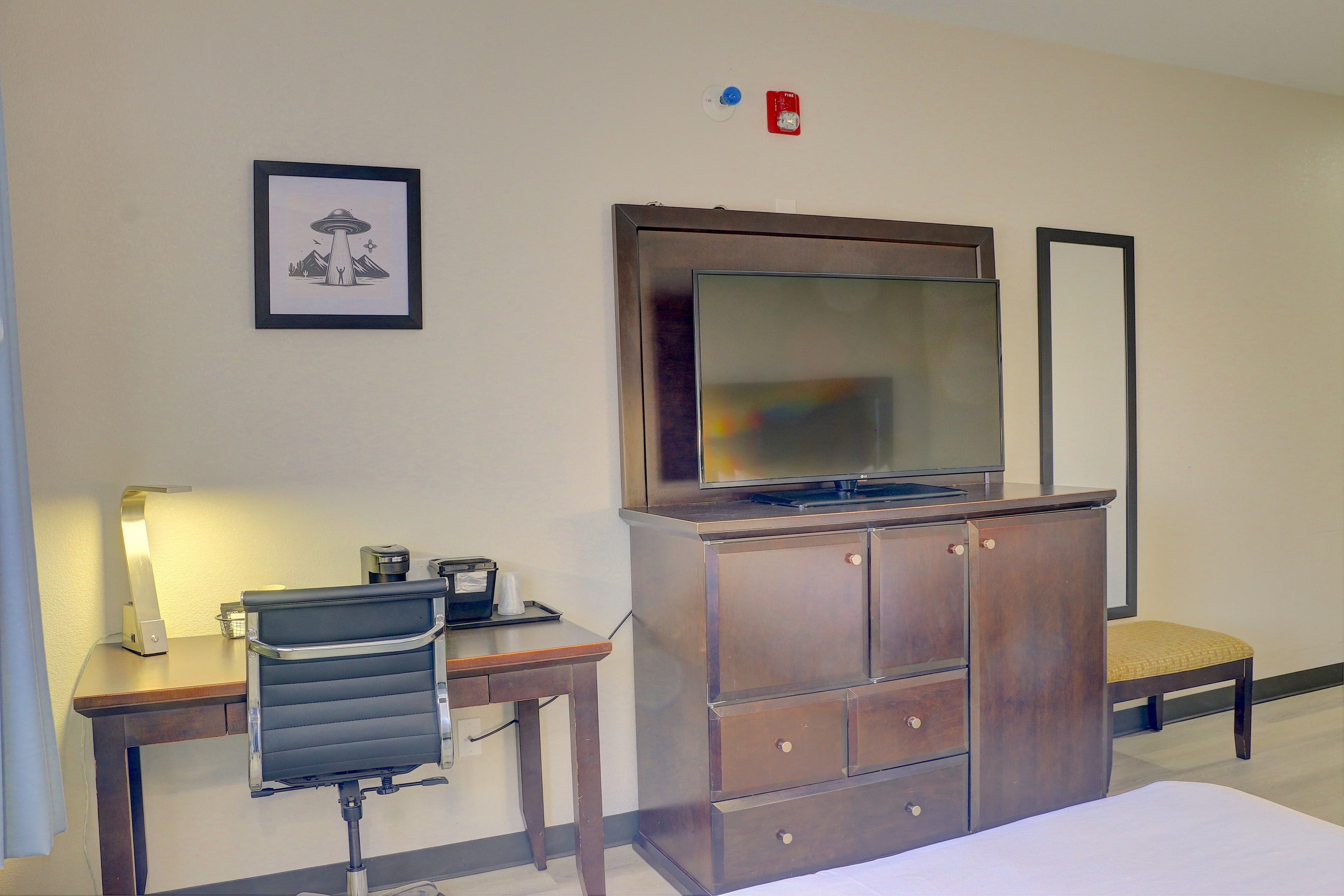 Quality Inn & Suites Roswell North - Image 3
