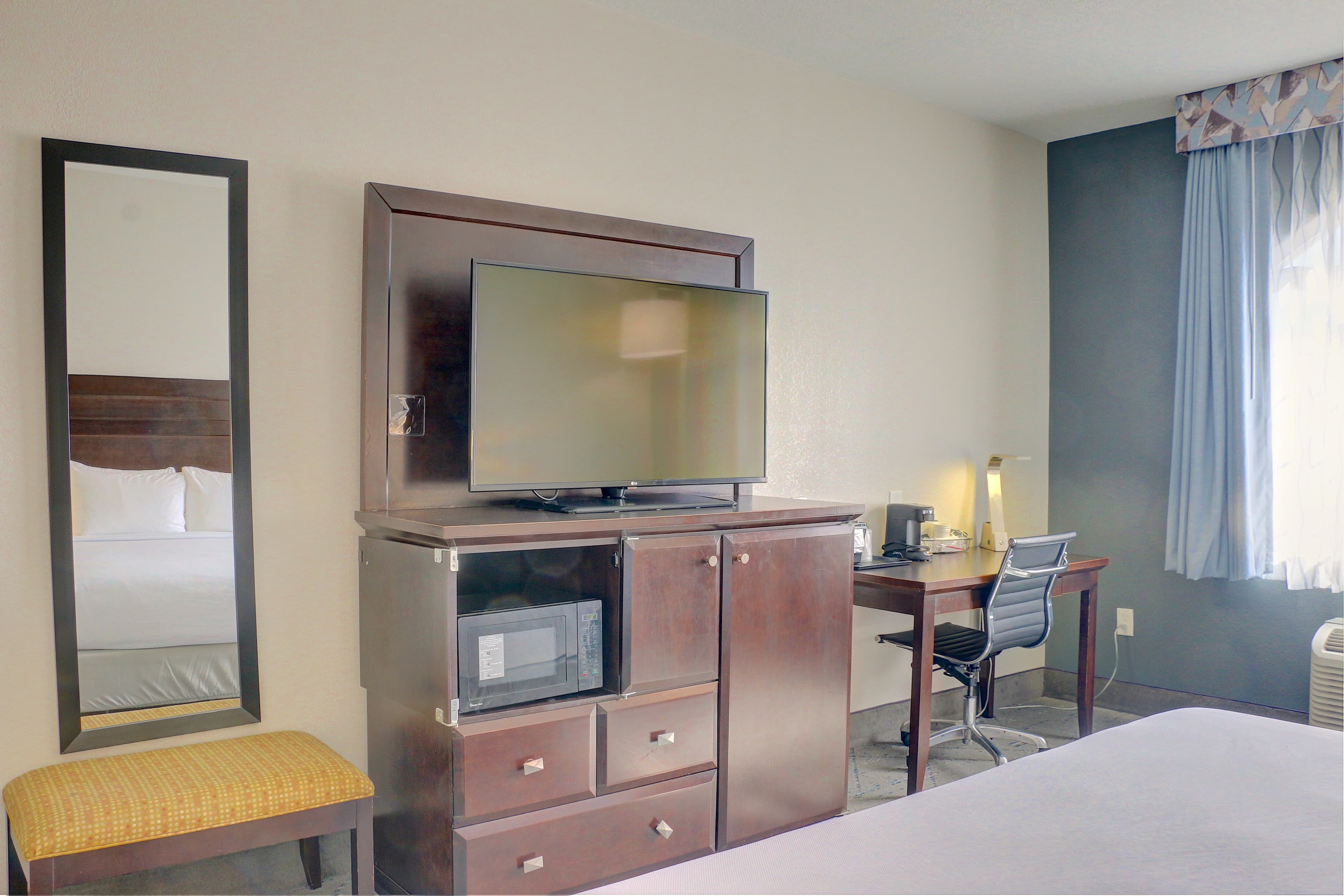 Quality Inn & Suites Roswell North — 6