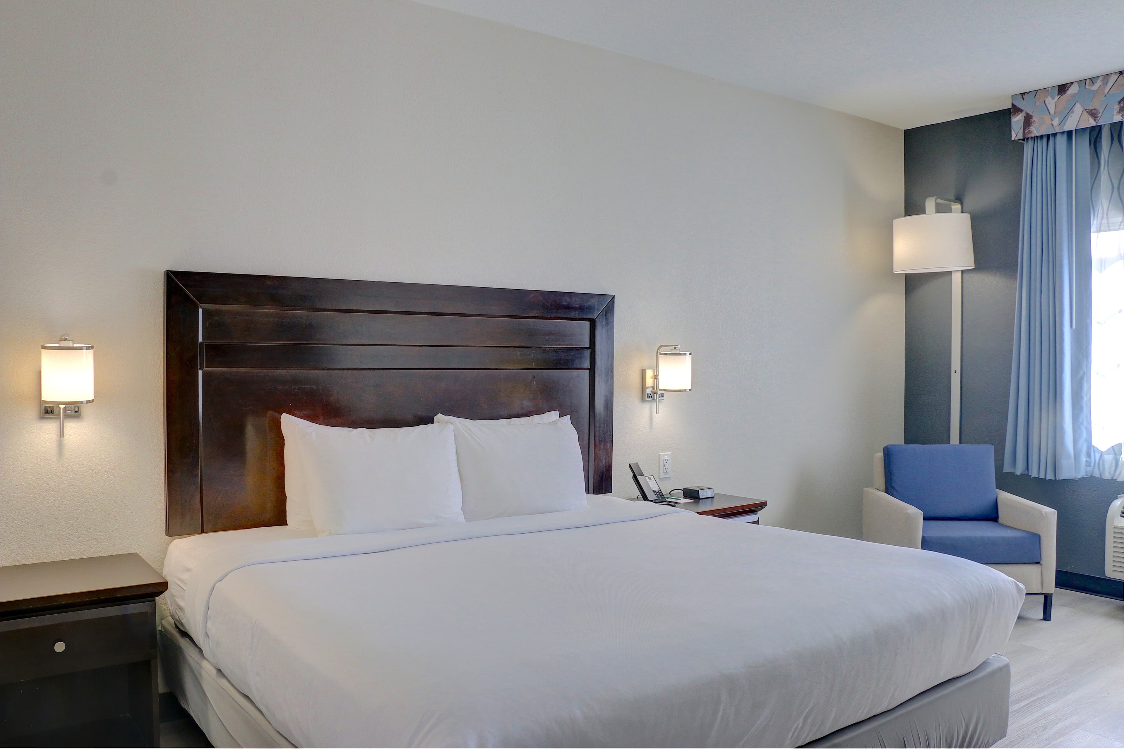 Quality Inn & Suites Roswell North — 8