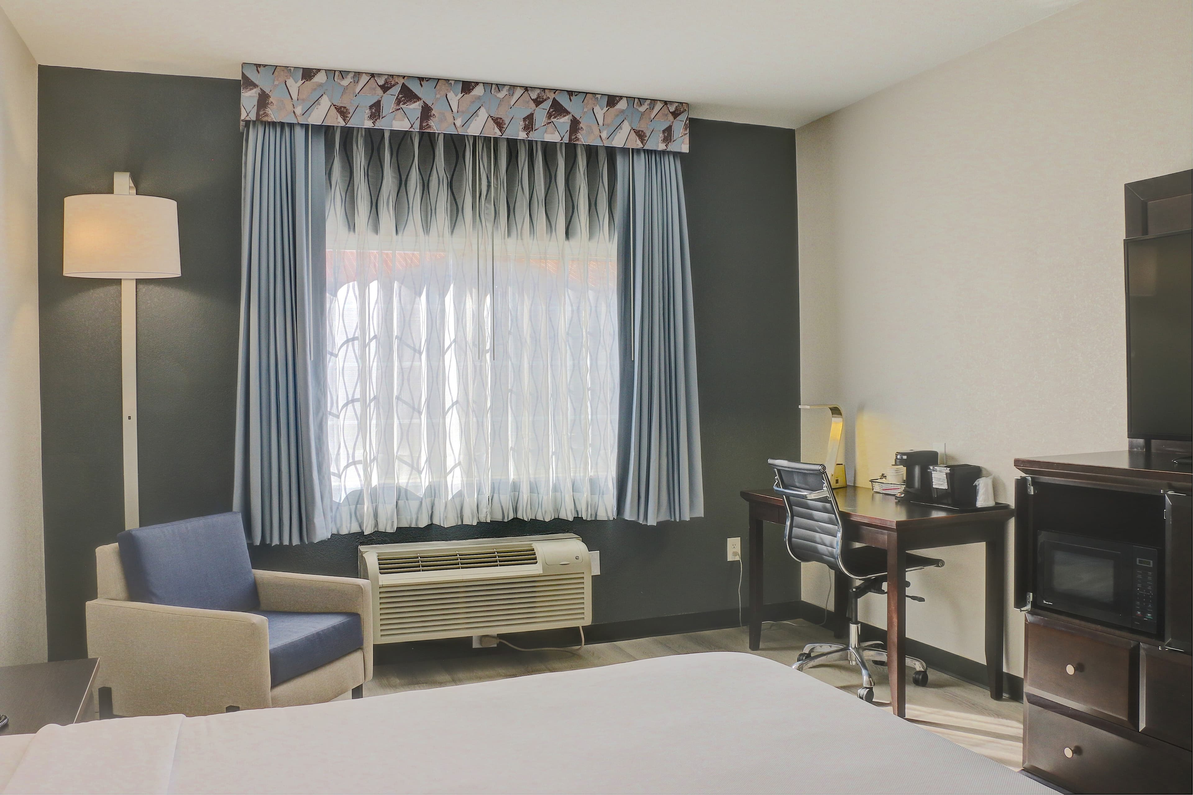 Quality Inn & Suites Roswell North — 10