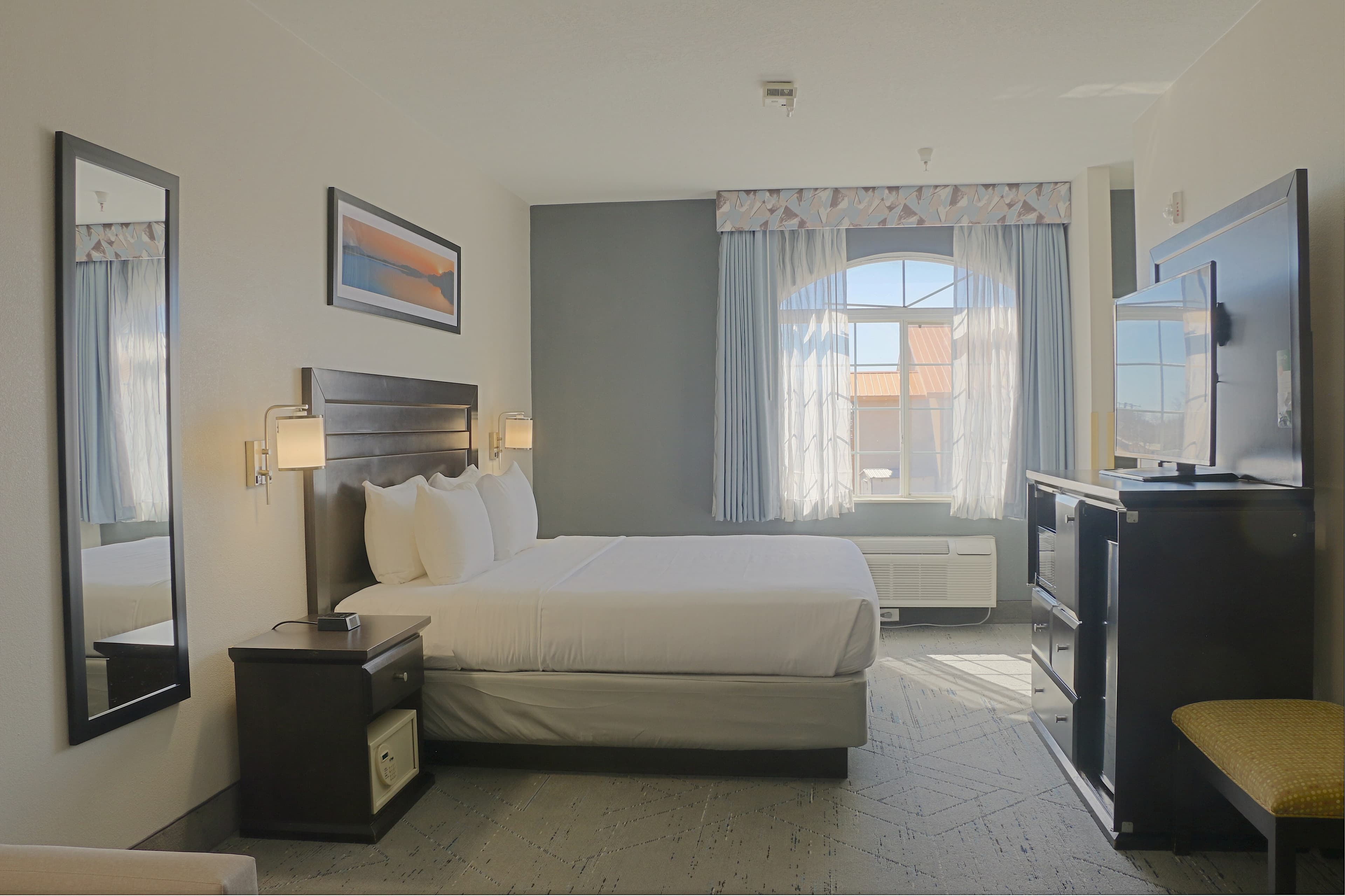Quality Inn & Suites Roswell North — 18