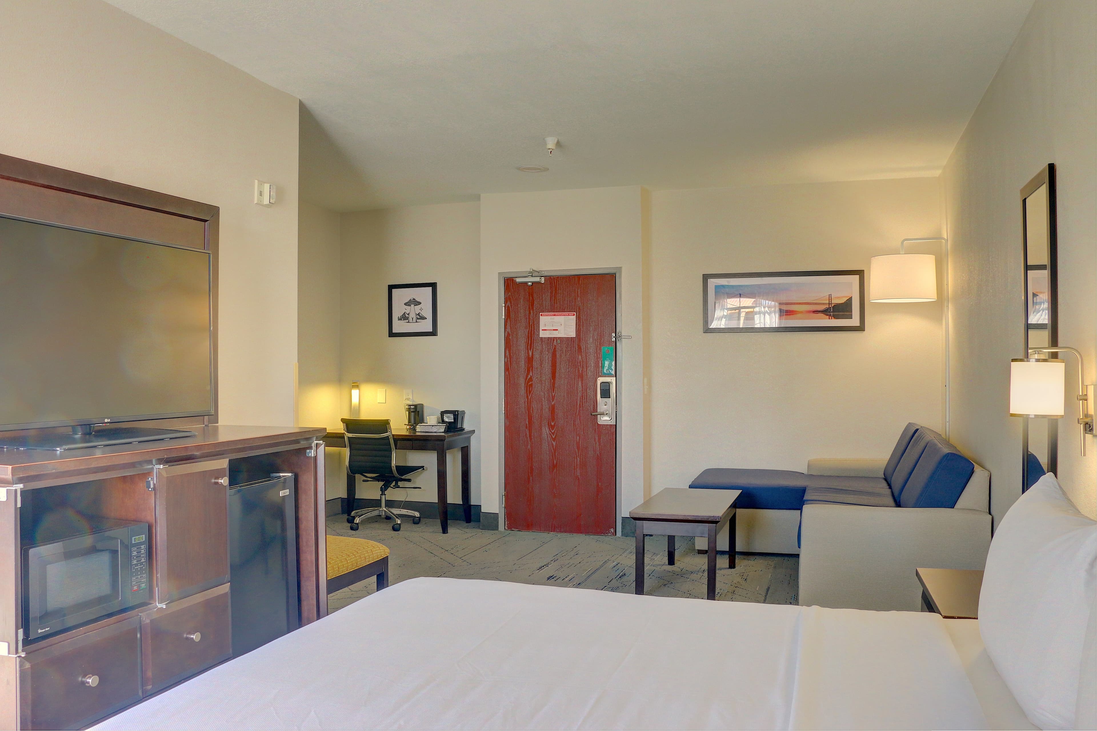 Quality Inn & Suites Roswell North — 22