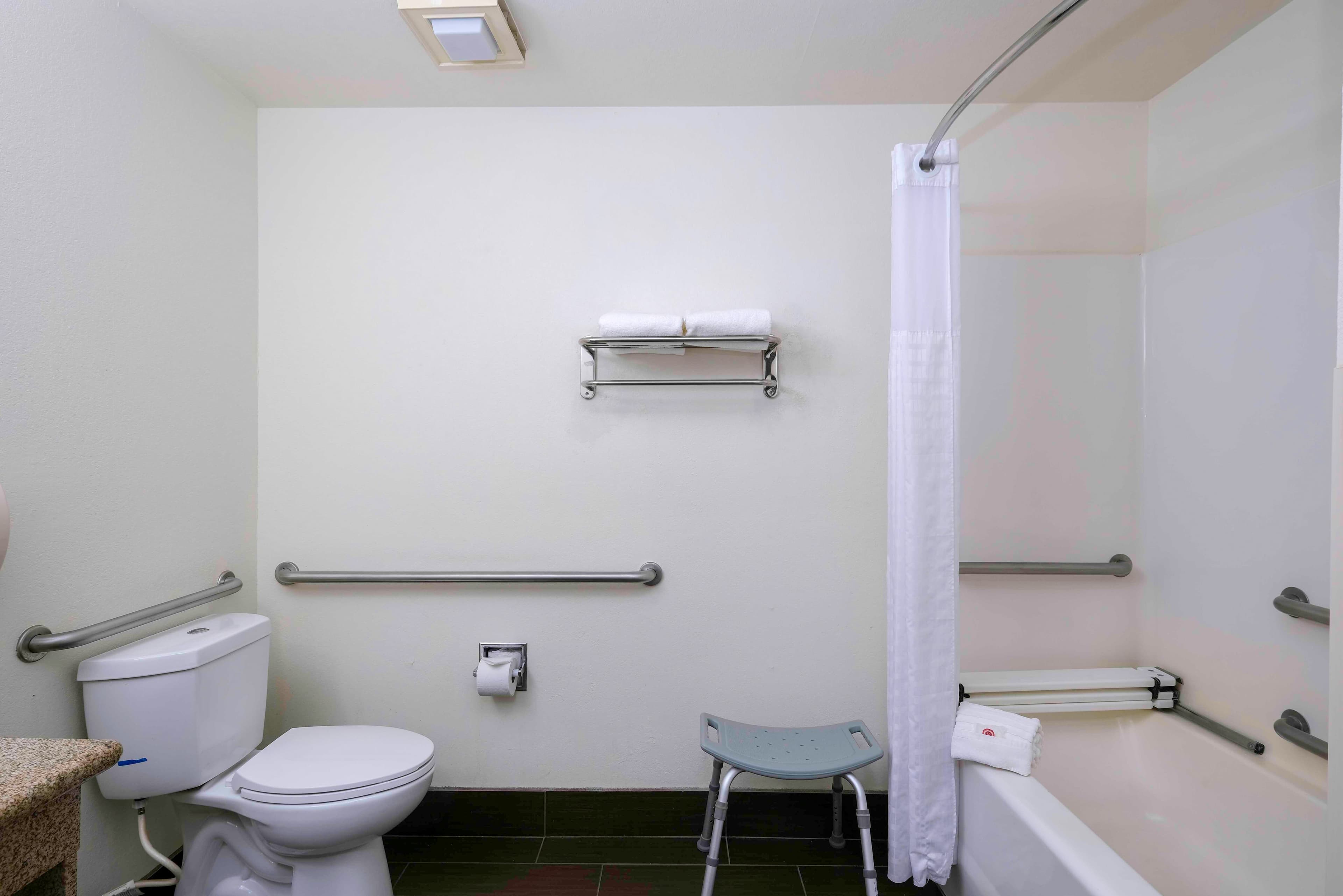 Comfort Inn Near Gila National Forest - Image 4