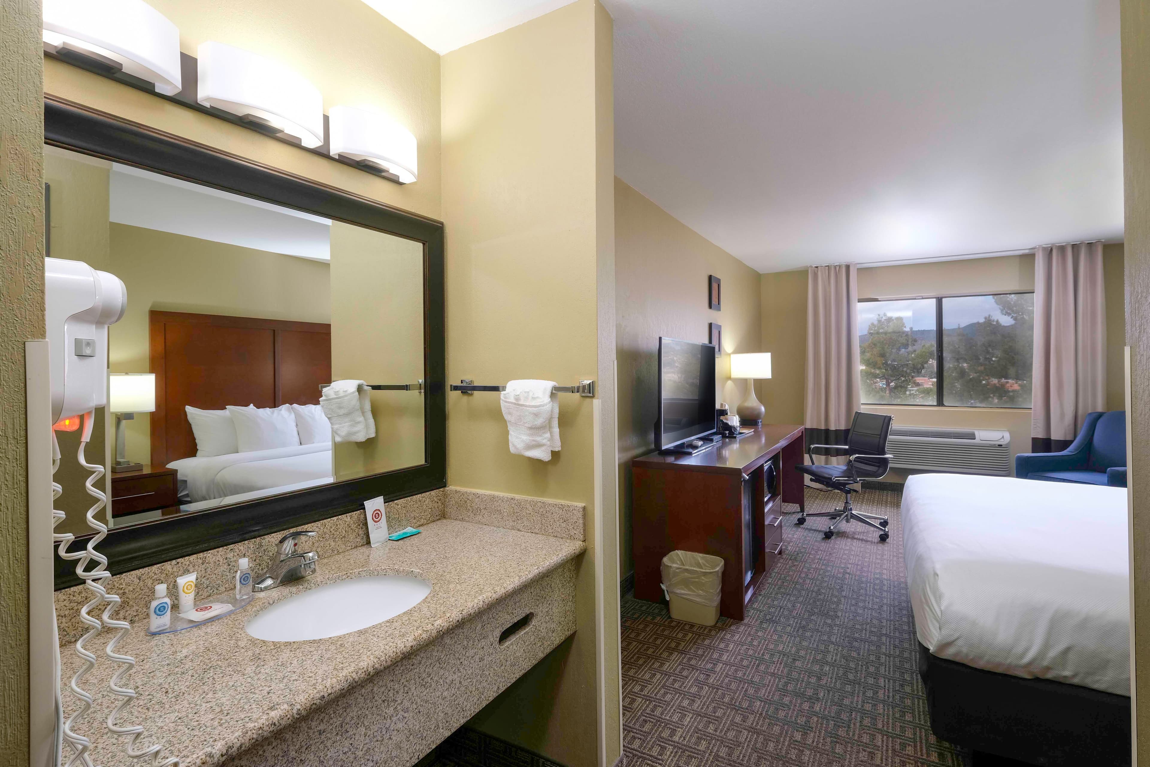 Comfort Inn Near Gila National Forest — 15