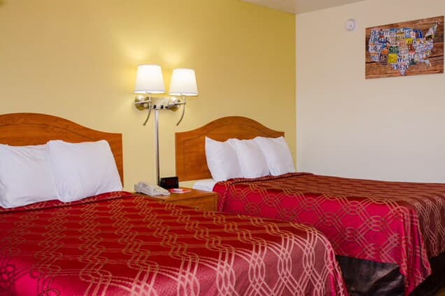 Econo Lodge Albuquerque East - Image 2