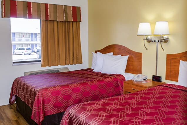 Econo Lodge Albuquerque East - Image 3