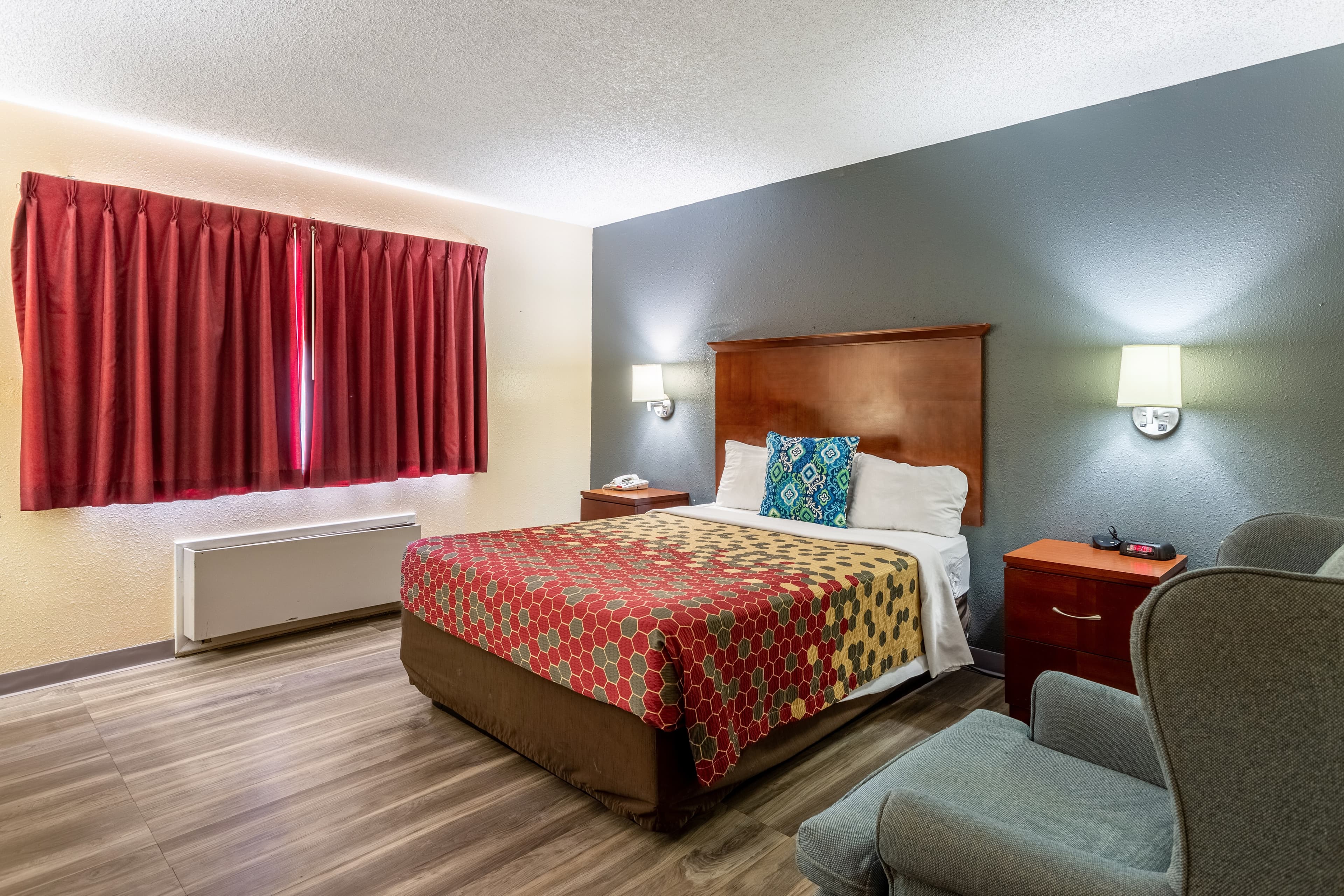 Econo Lodge Gallup West - Image 2