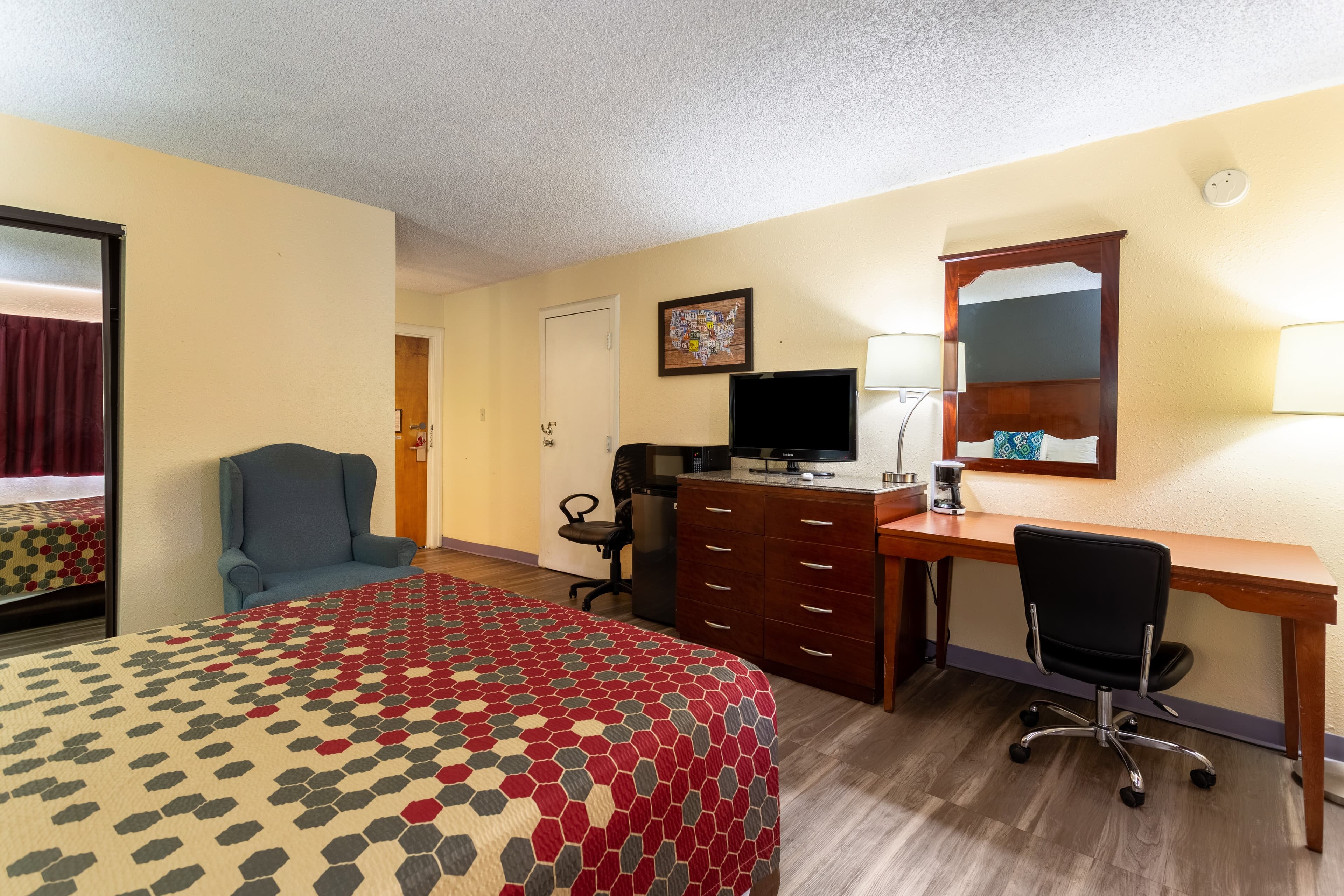 Econo Lodge Gallup West - Image 3