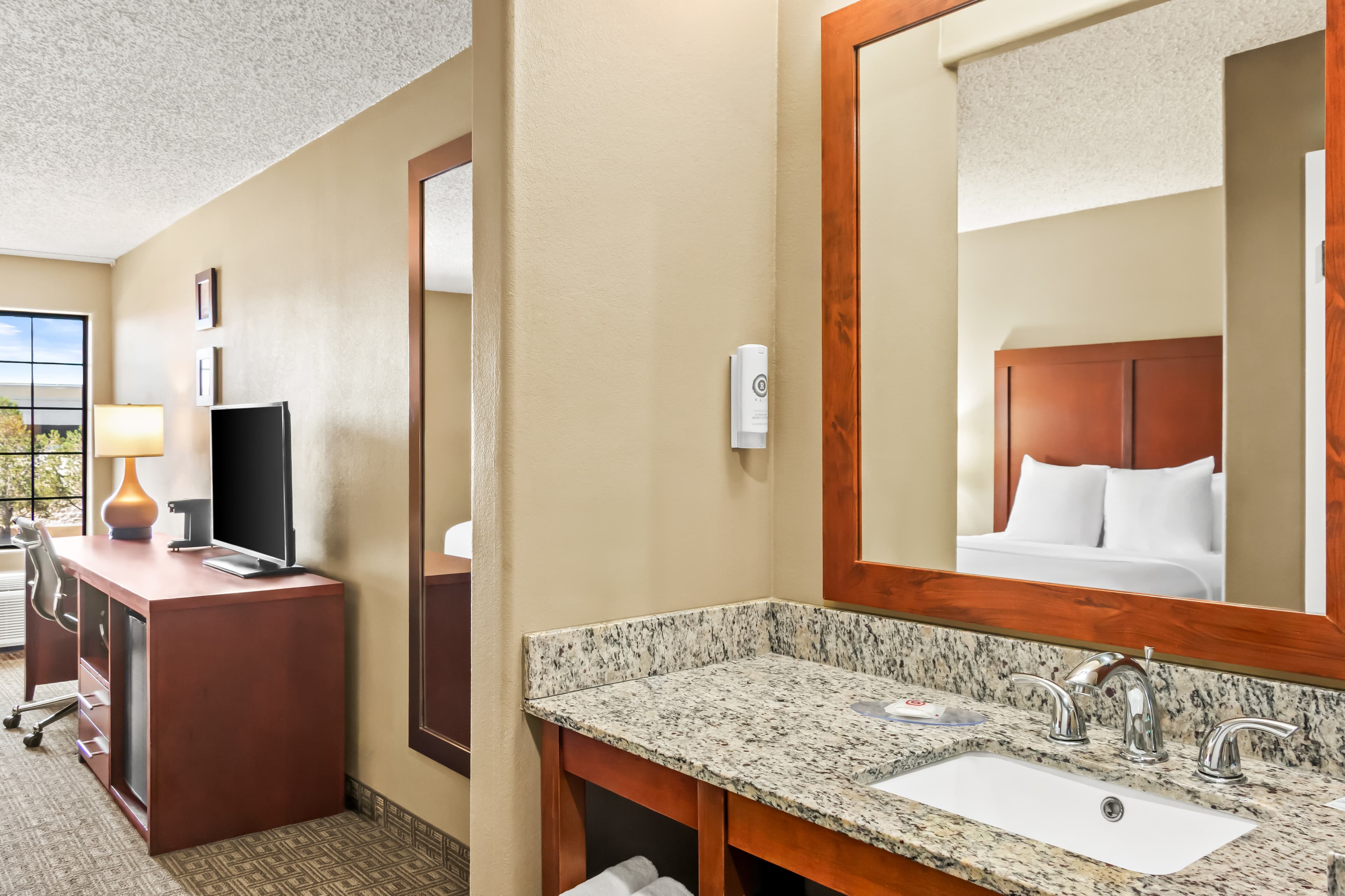 Comfort Inn Santa Fe South — 13