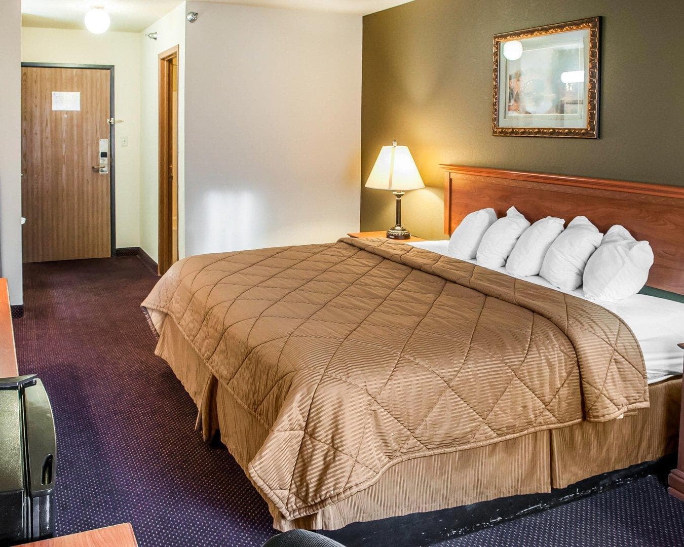 Rodeway Inn Espanola - Image 5