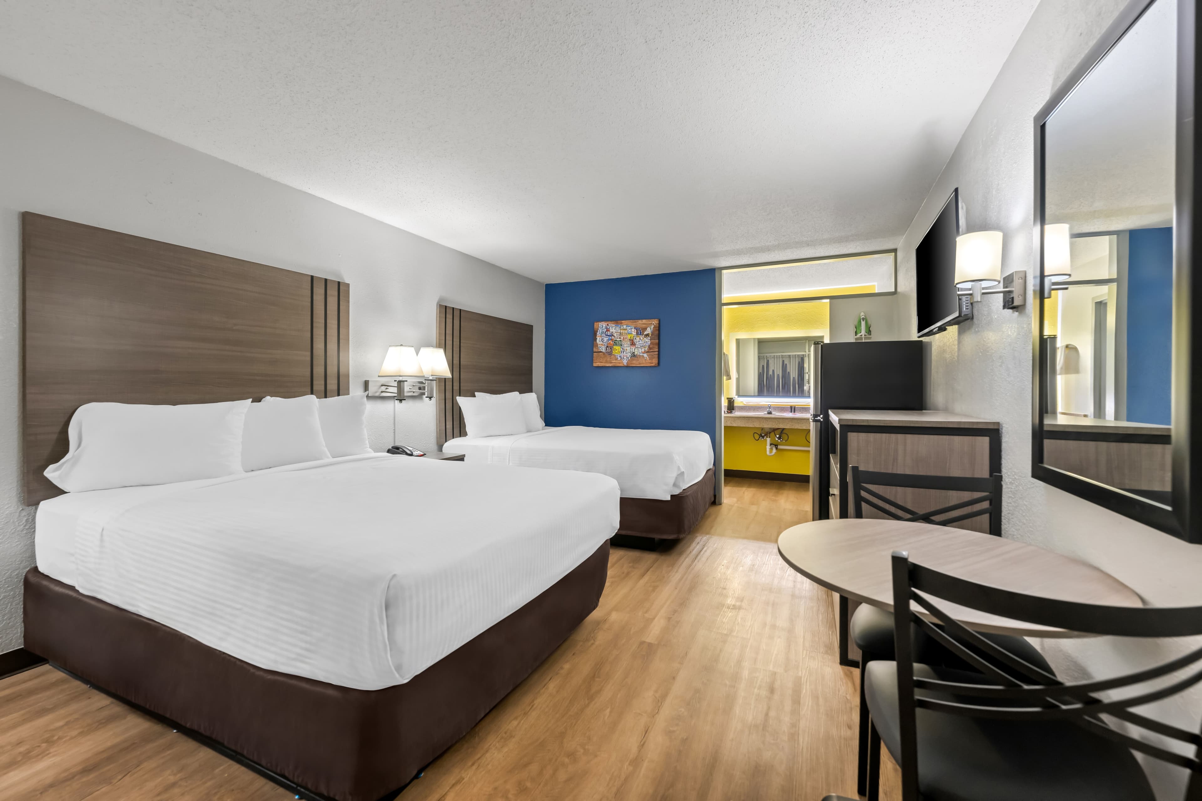 Econo Lodge Carlsbad Caverns Area — 6