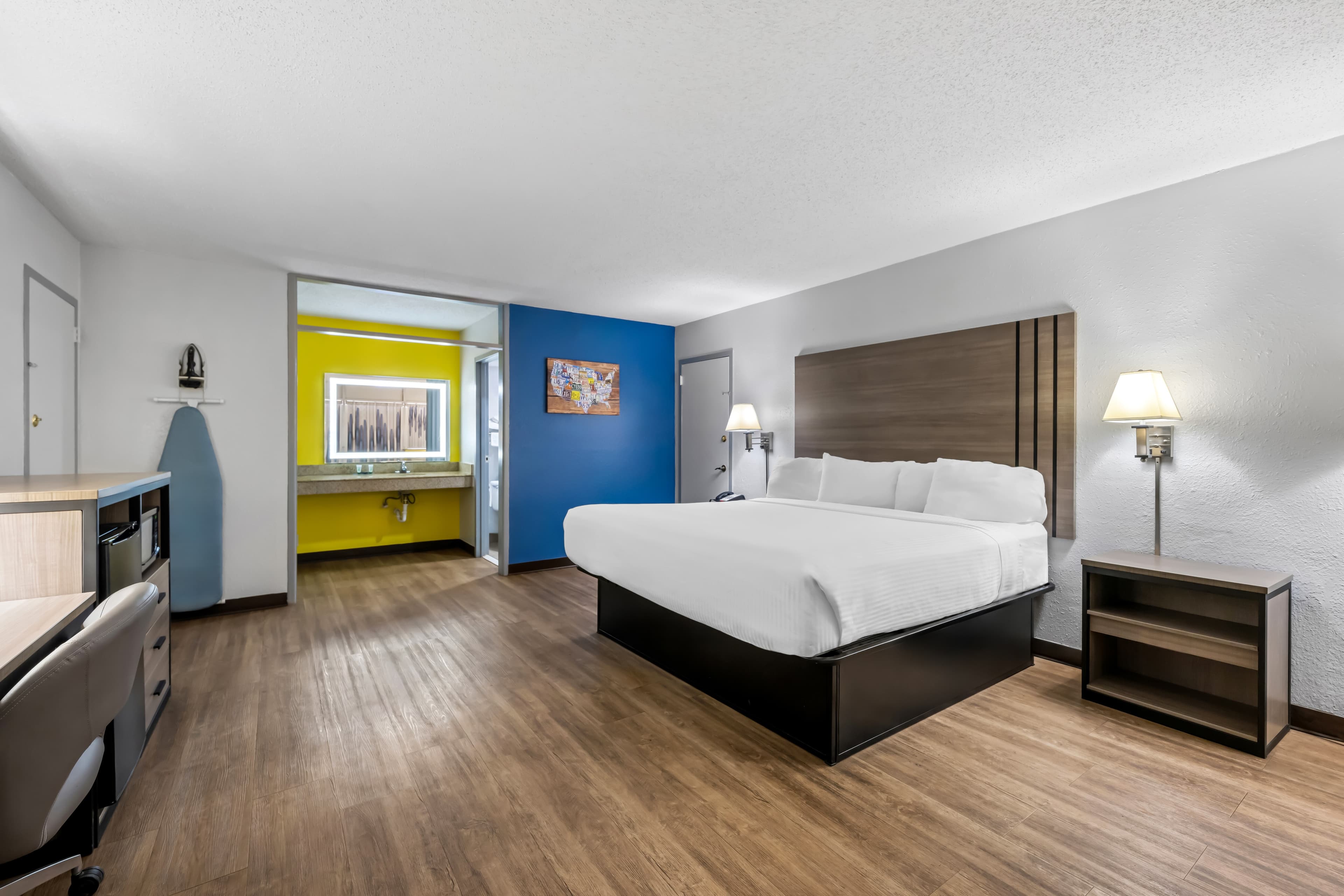 Econo Lodge Carlsbad Caverns Area — 23