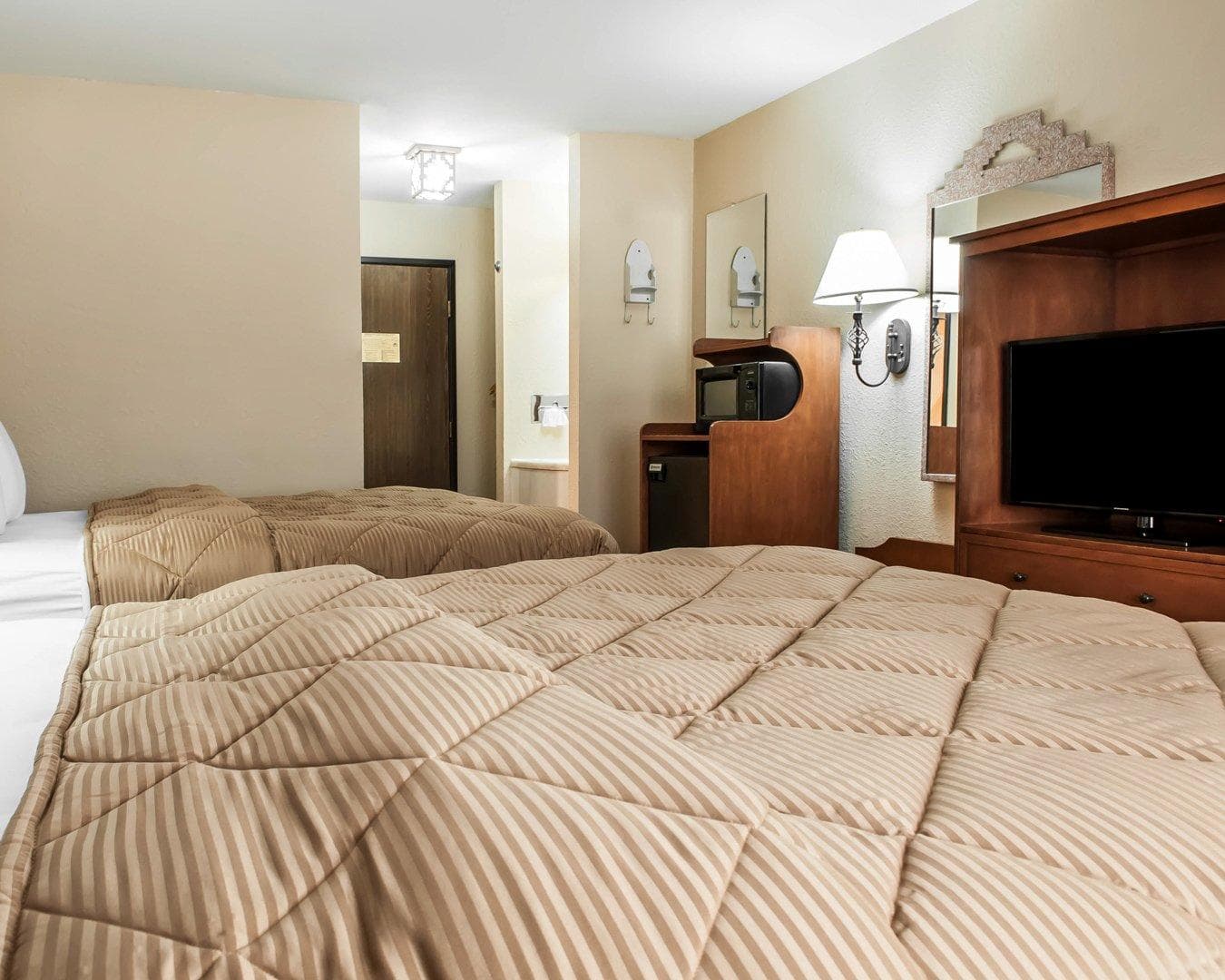 Econo Lodge Las Cruces University Area — 9