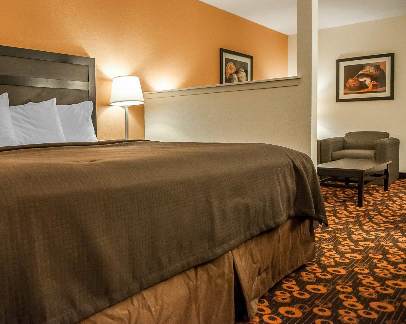 Econo Lodge Inn & Suites Santa Fe South — 21