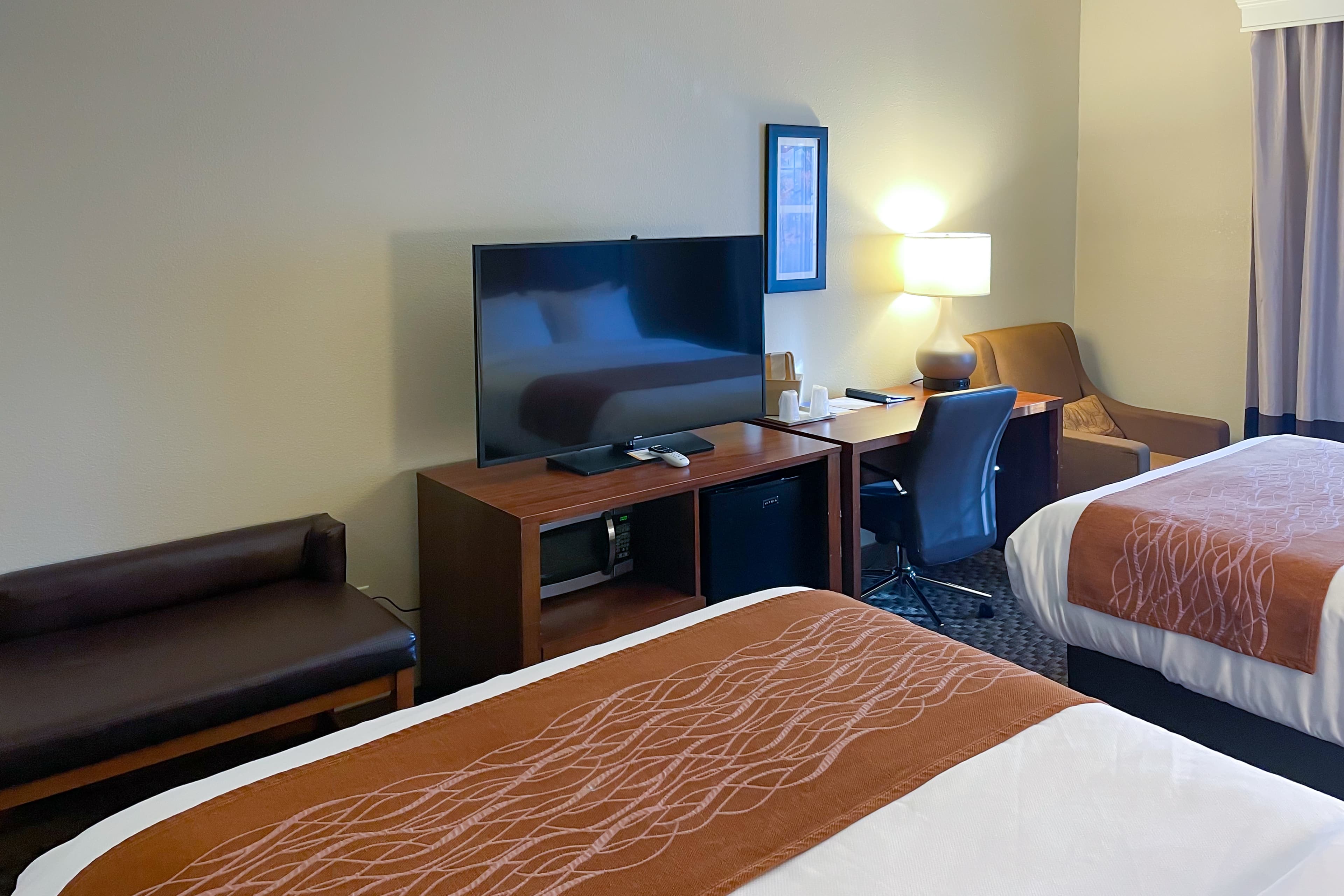 Comfort Inn & Suites Midtown — 28
