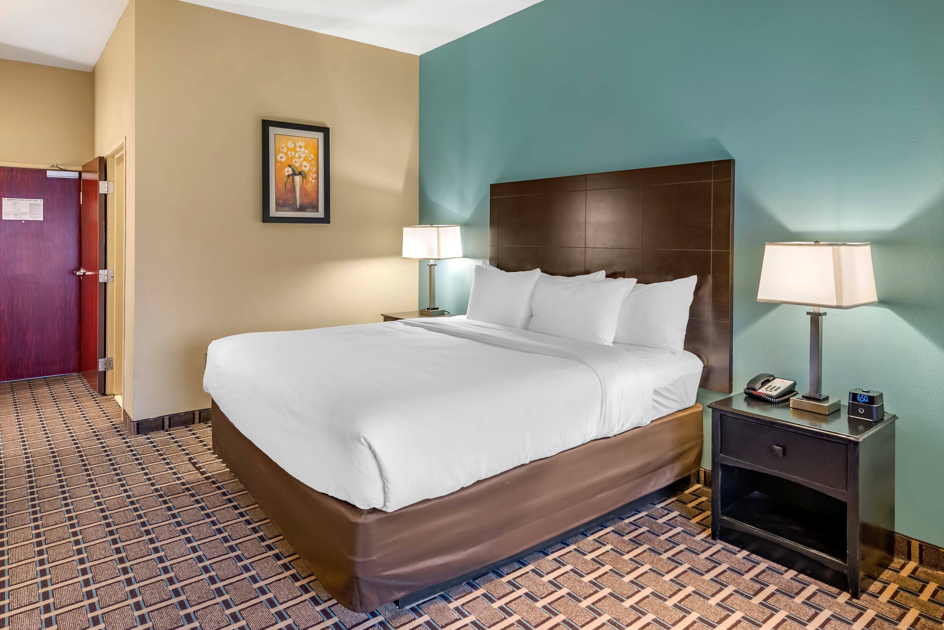 Comfort Suites Clovis North - Image 4