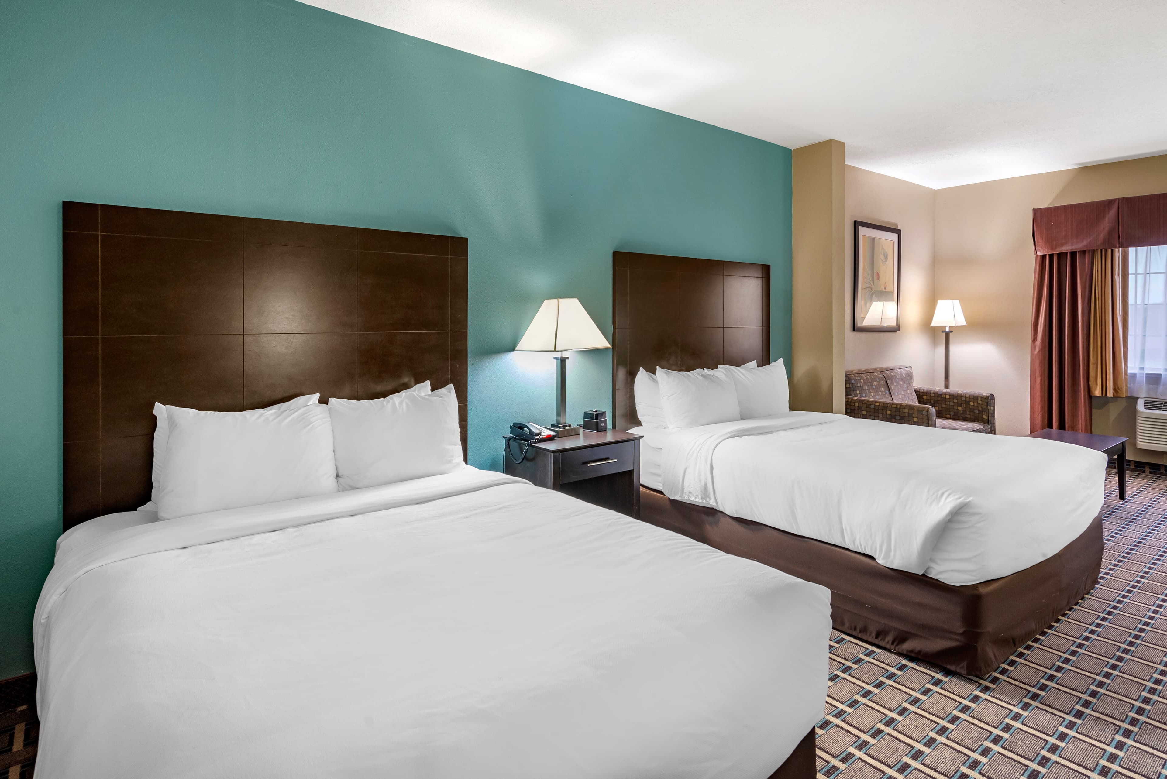 Comfort Suites Clovis North — 10
