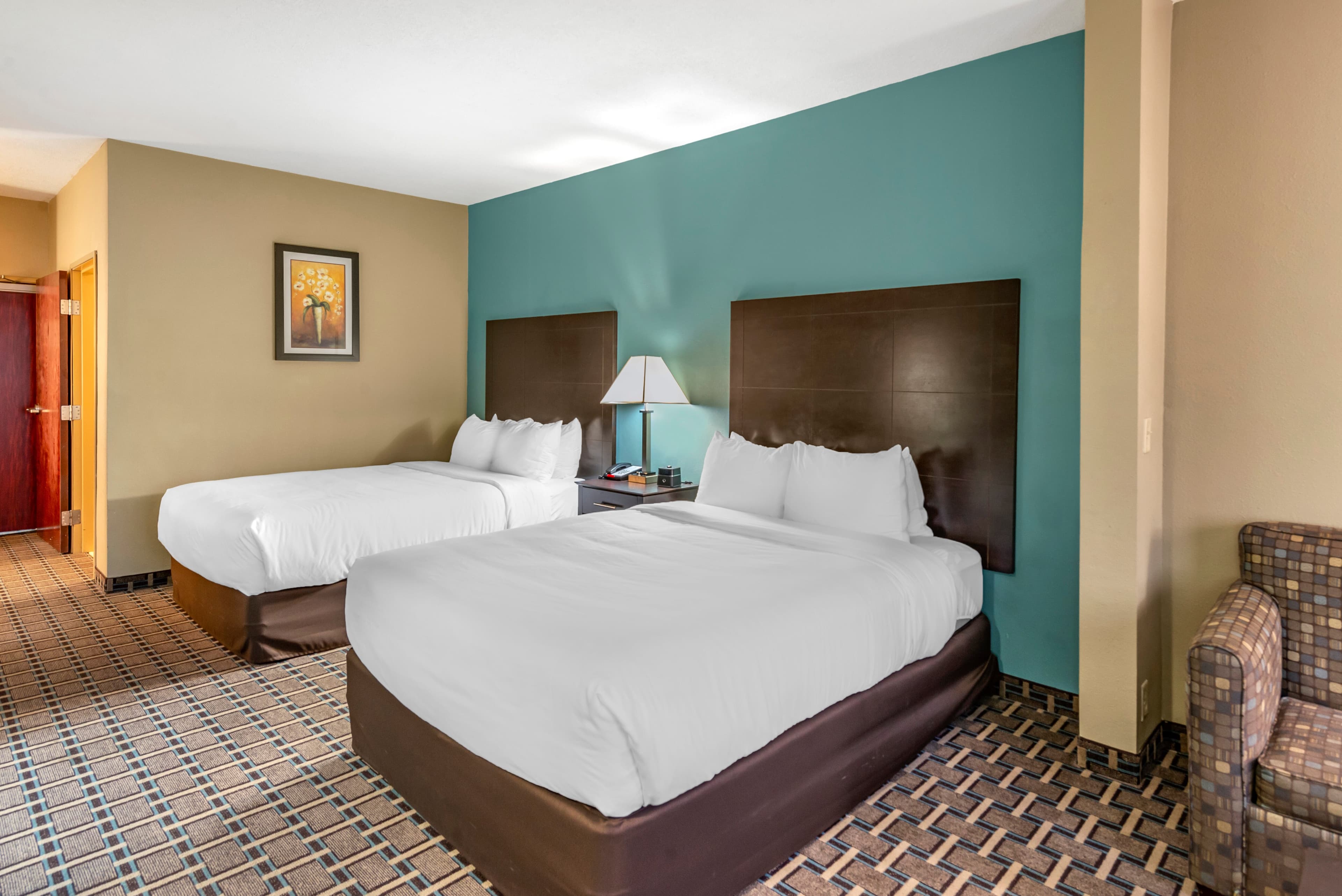 Comfort Suites Clovis North — 11