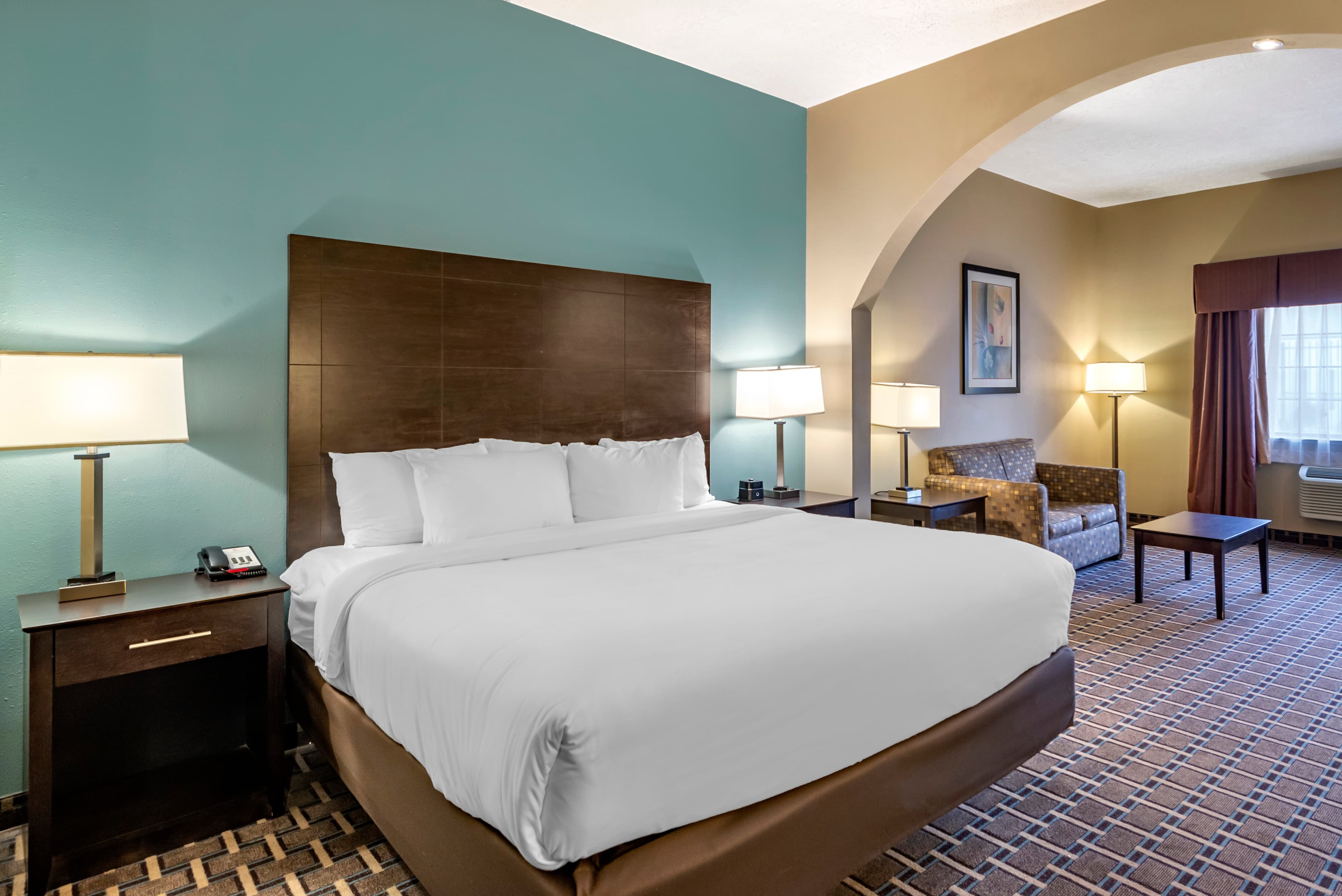 Comfort Suites Clovis North — 14