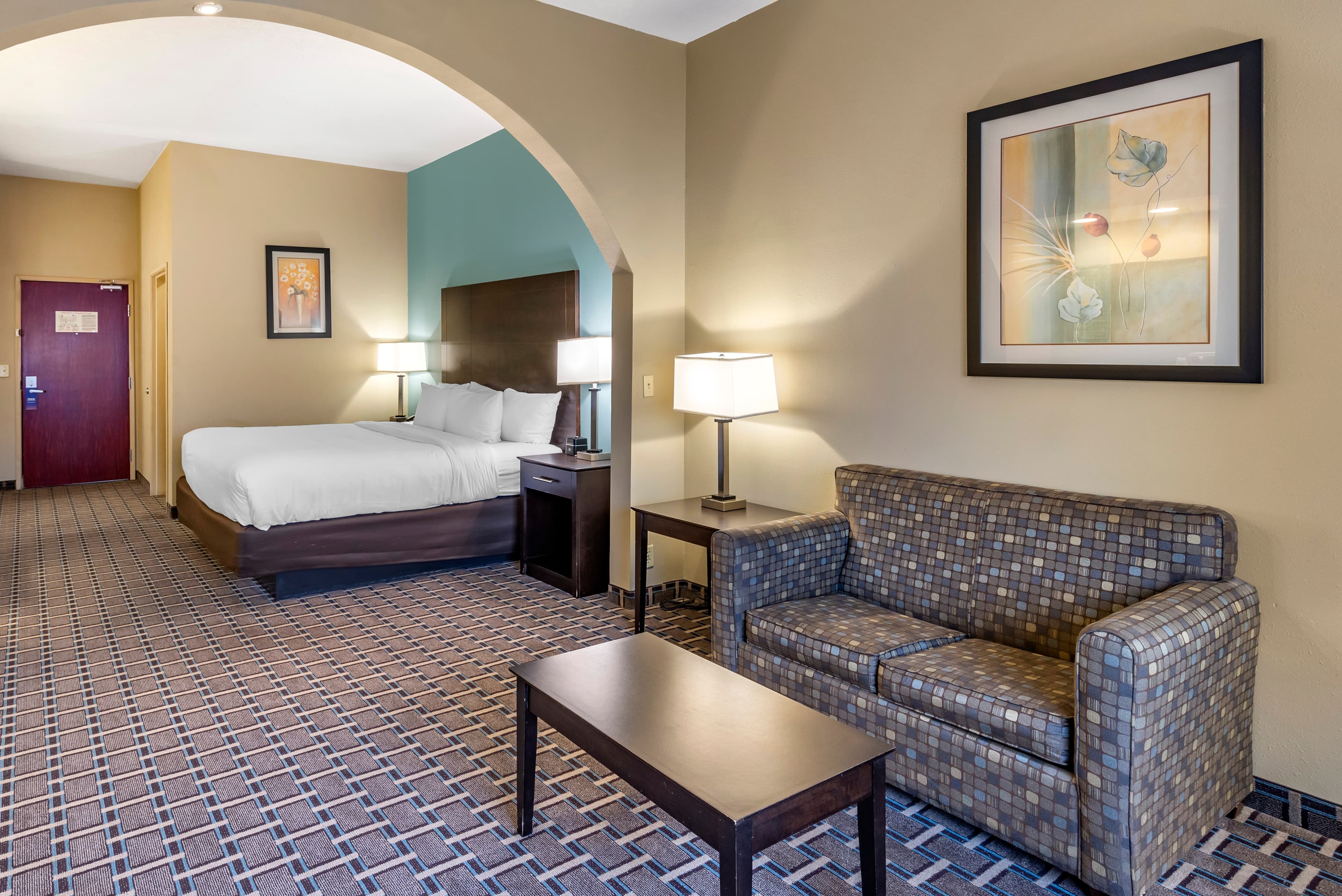Comfort Suites Clovis North — 15