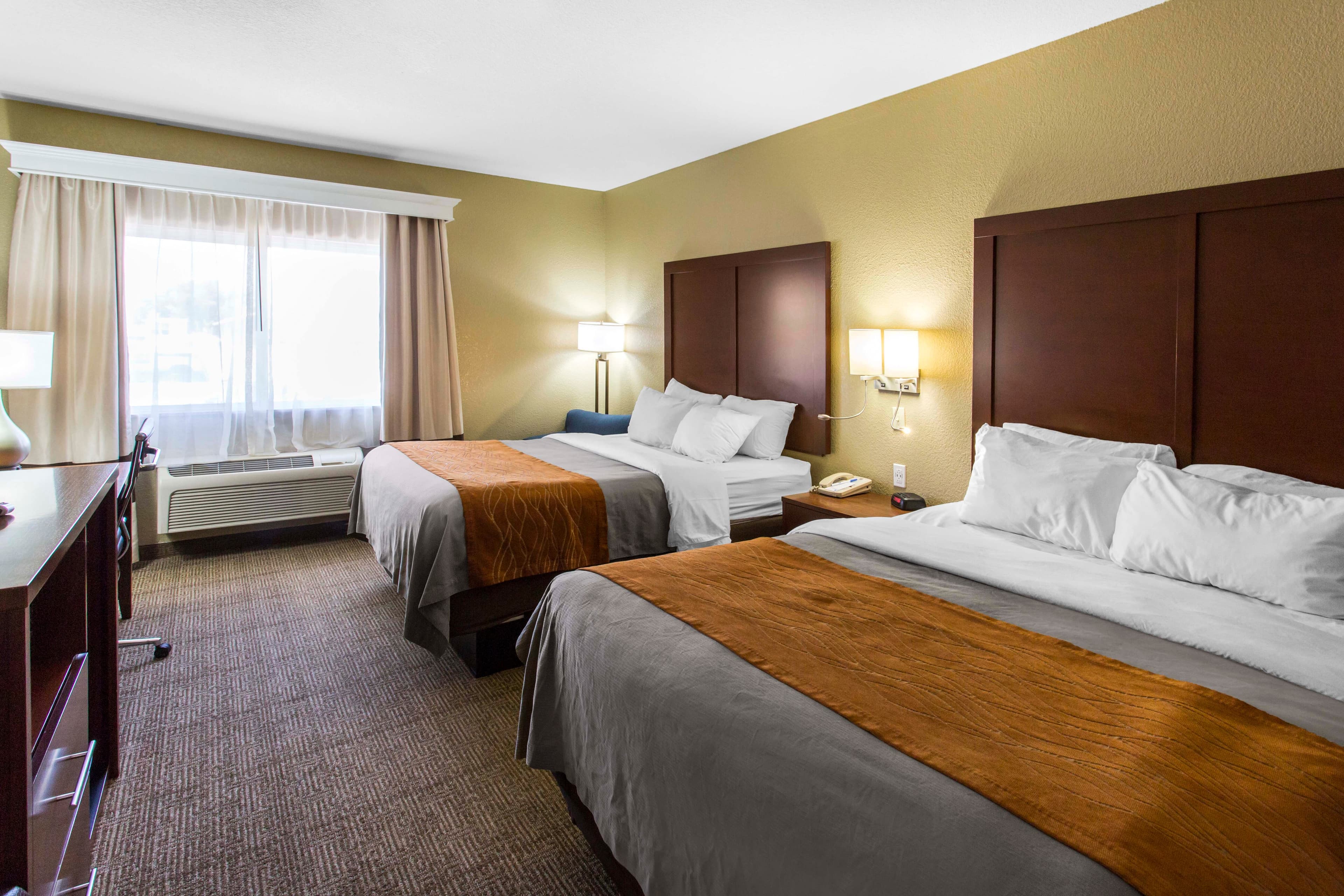 Comfort Inn & Suites Deming — 7