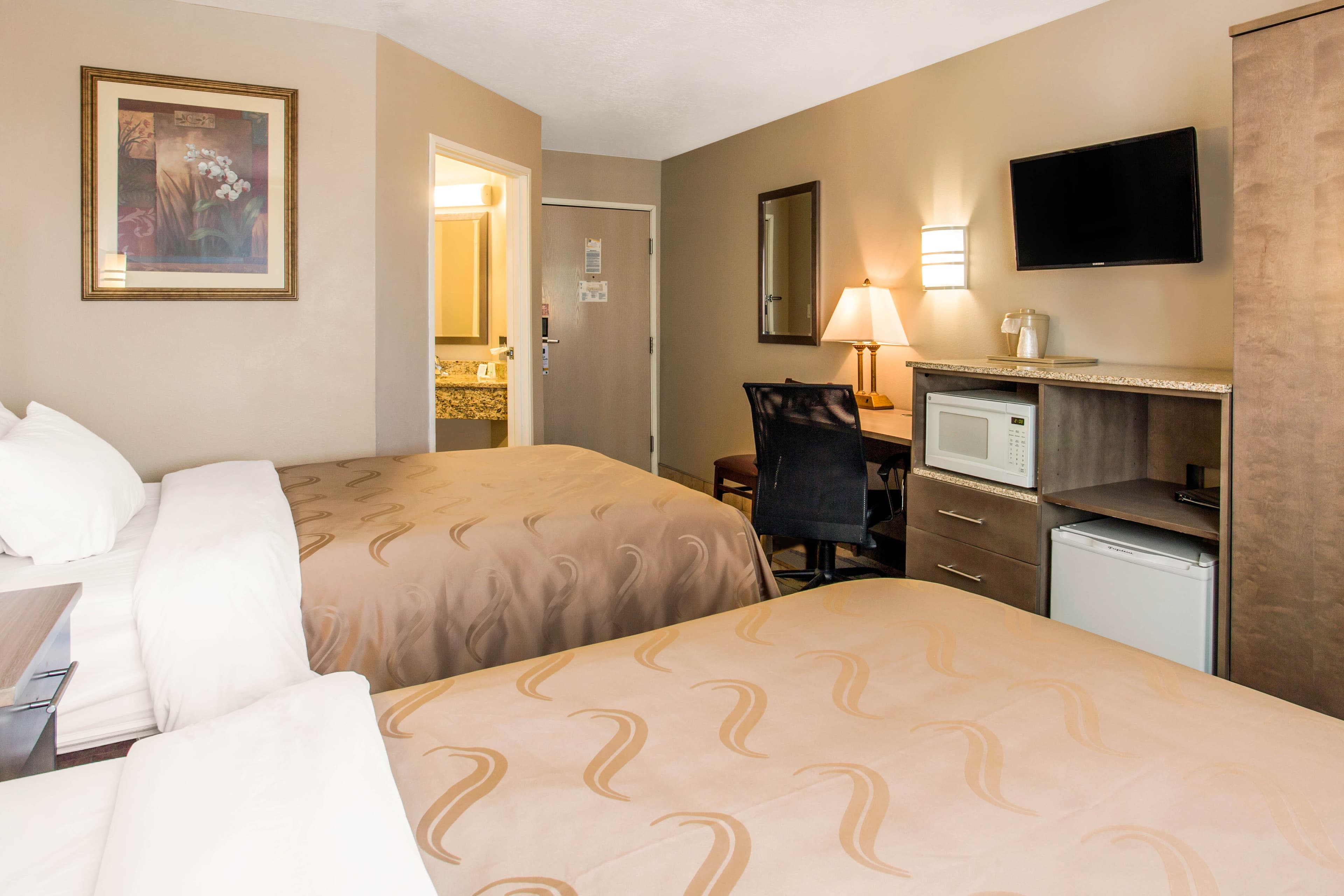 Quality Inn Moriarty - Image 4