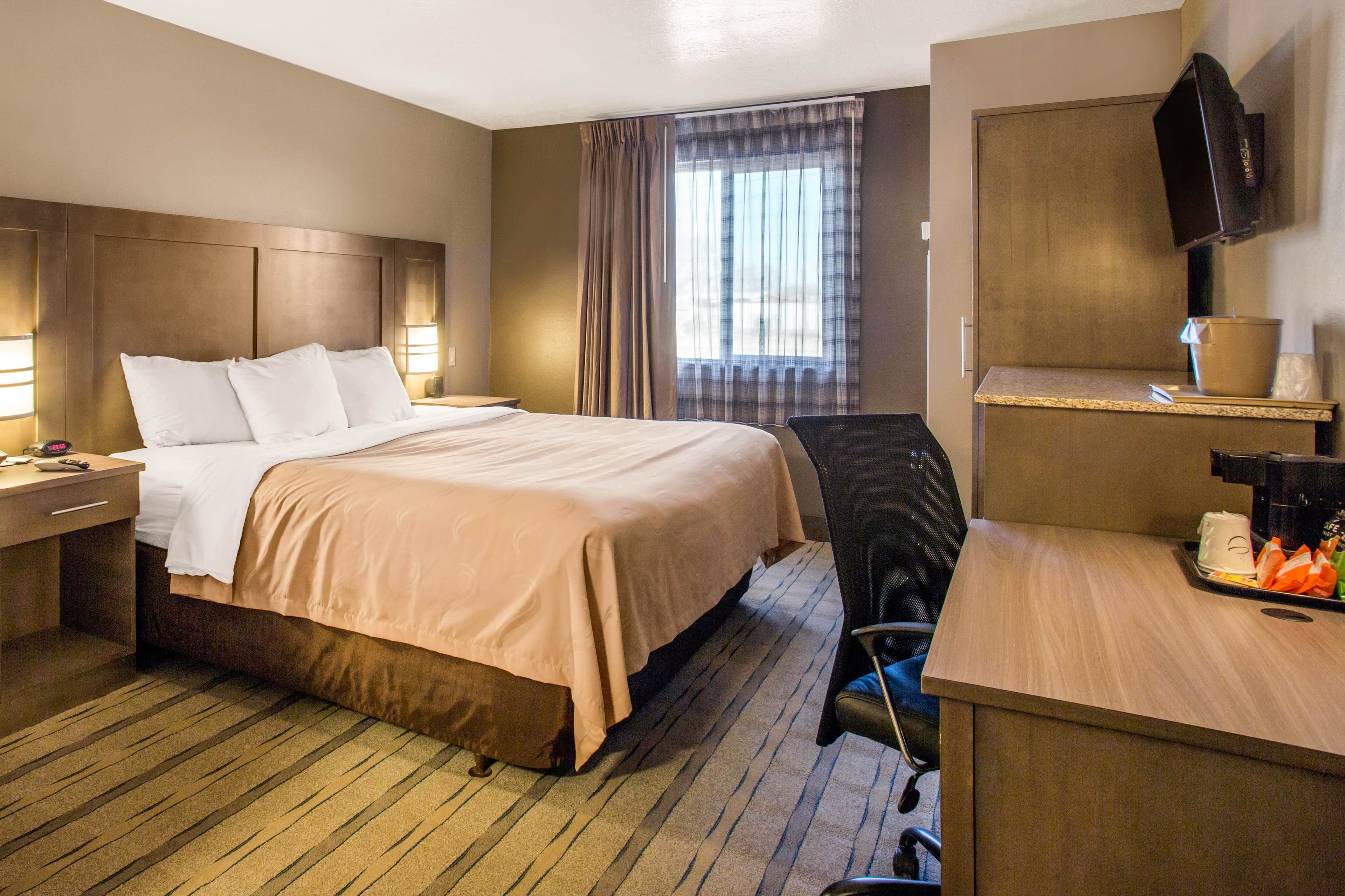 Quality Inn Moriarty — 8