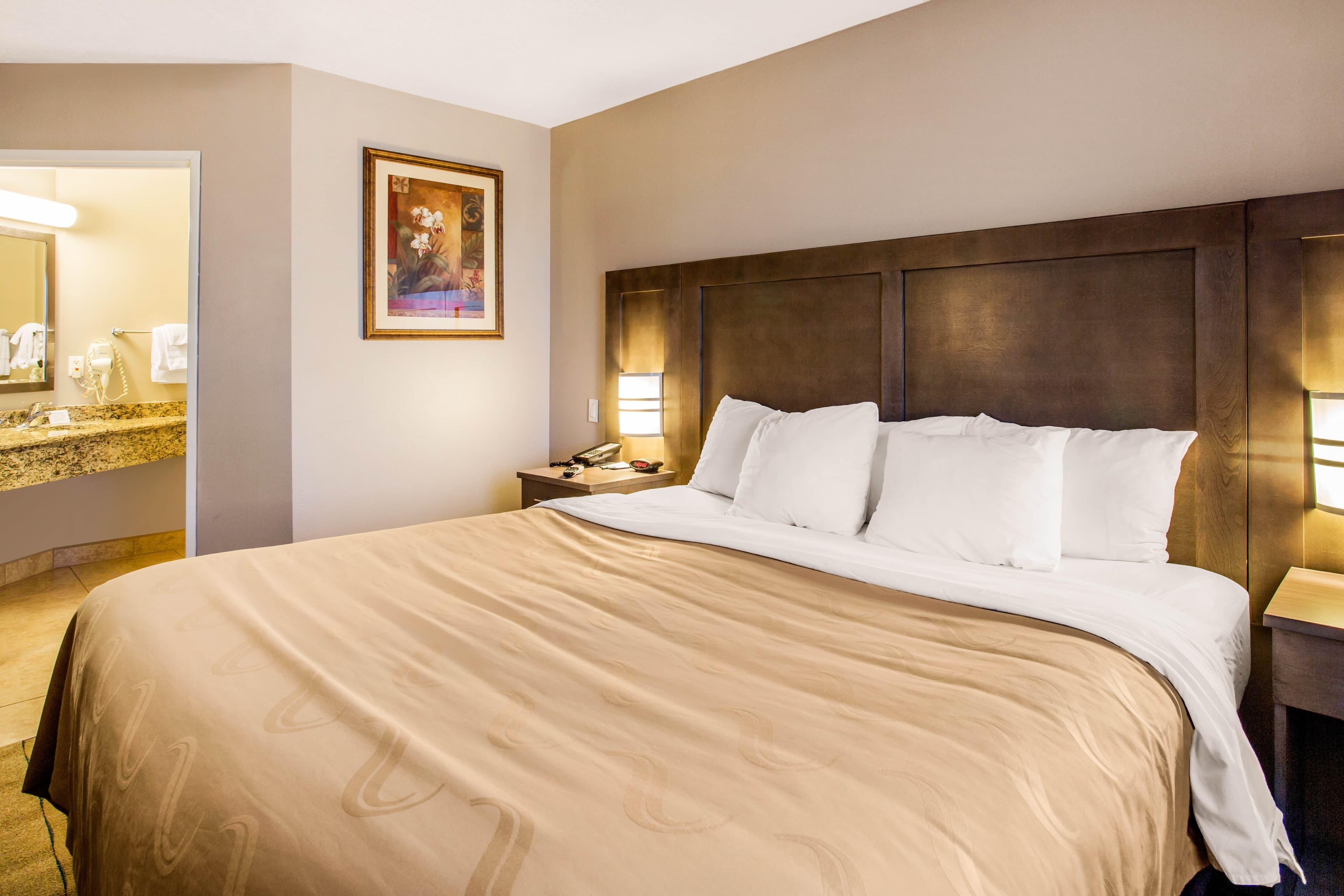 Quality Inn Moriarty — 11
