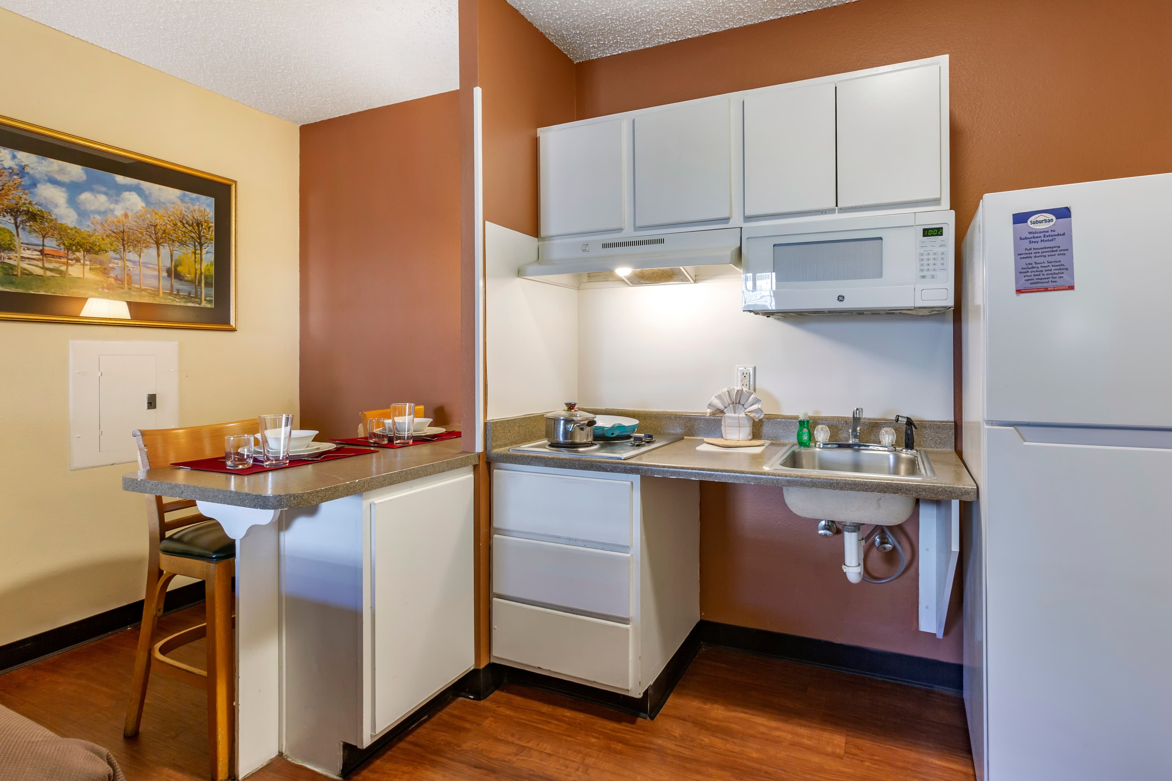Suburban Studios Albuquerque Uptown — 10