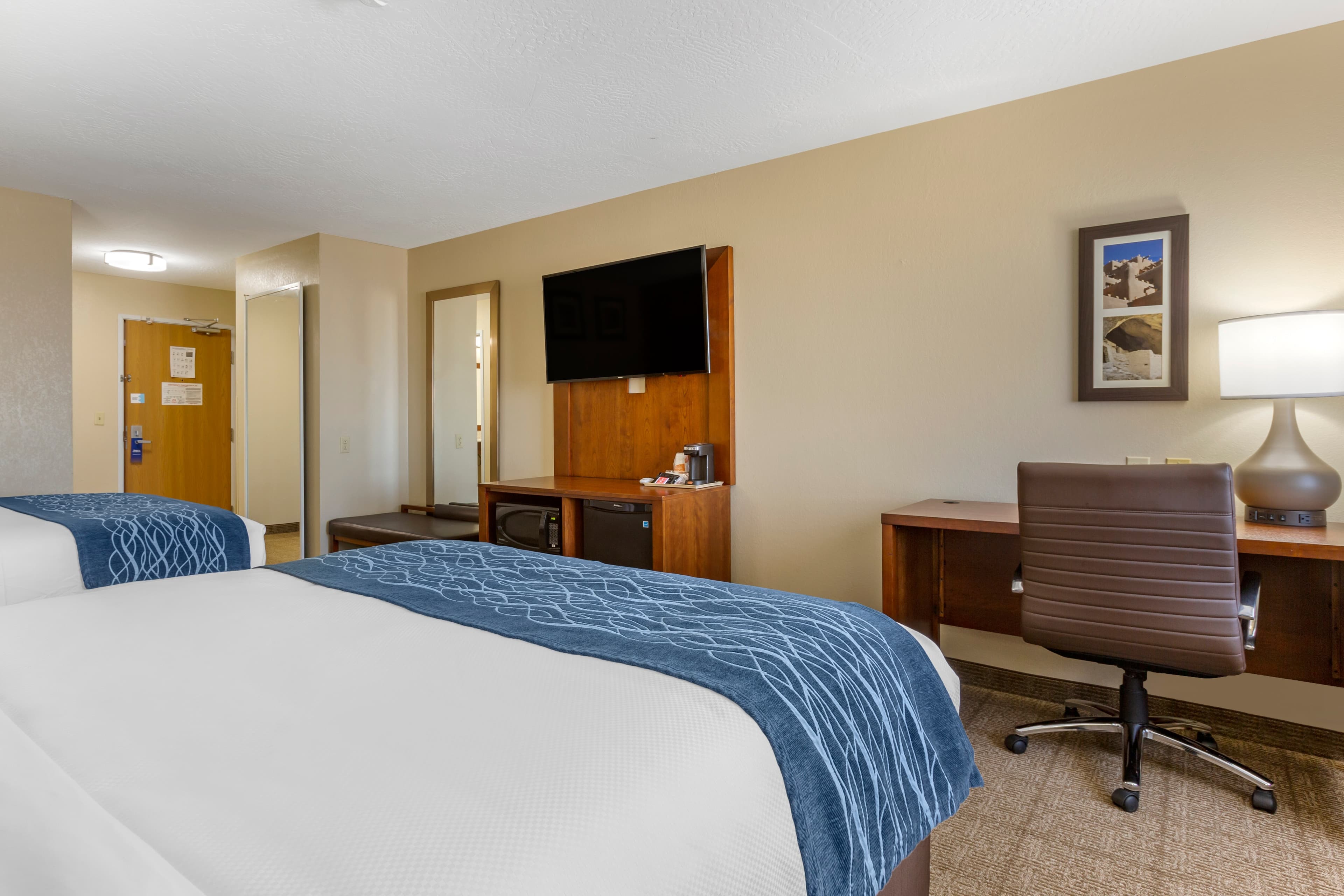 Comfort Inn & Suites Lordsburg I-10 — 12
