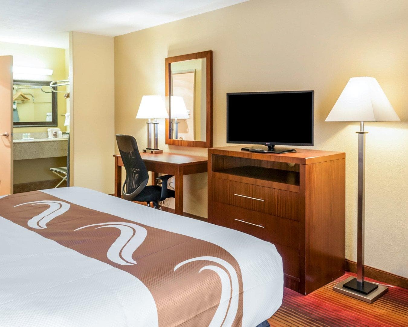 Quality Inn & Suites Albuquerque West — 12