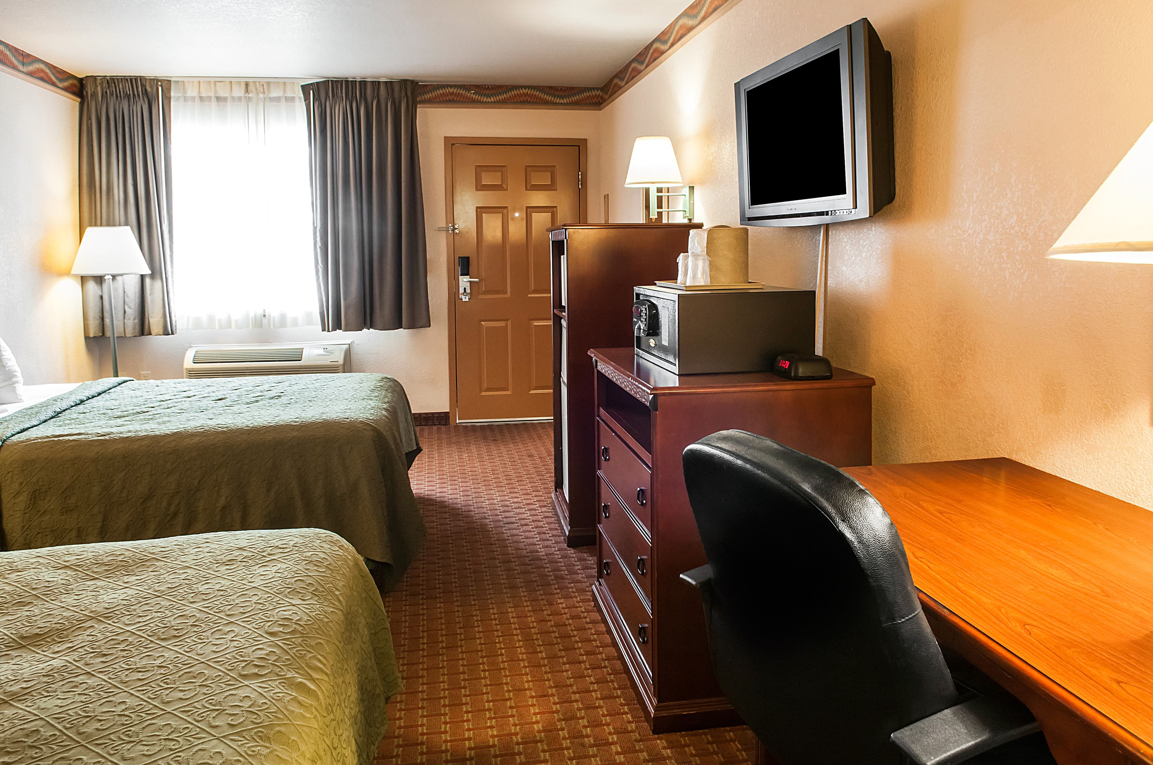 Quality Inn & Suites Las Cruces - University Area — 17