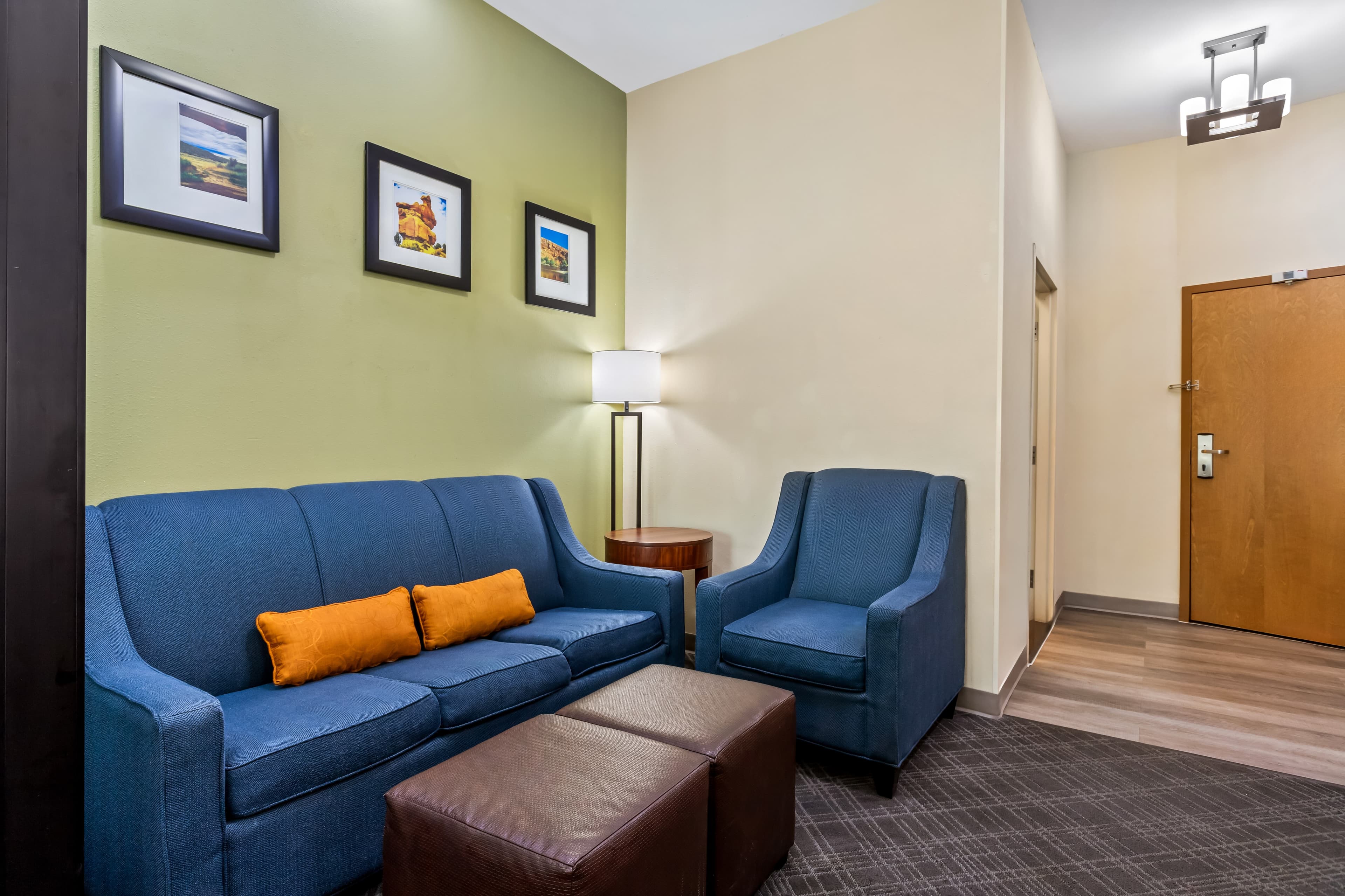 Comfort Suites Roswell North — 10