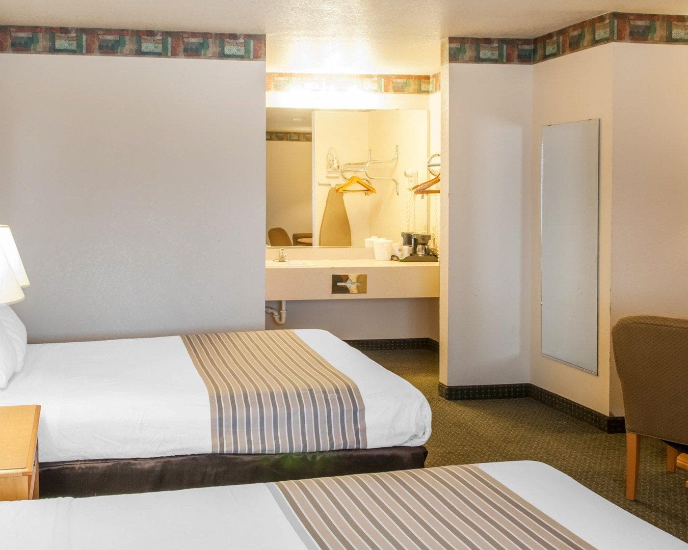 Econo Lodge Lordsburg I-10 — 6