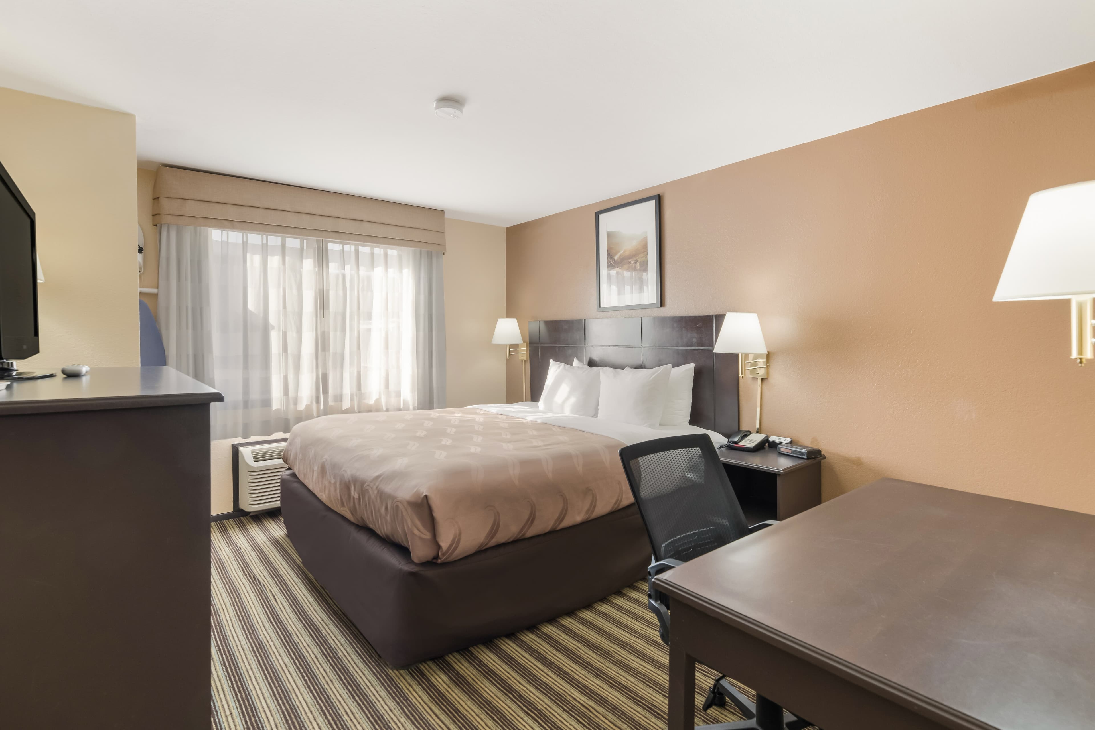 Quality Inn Clovis - Image 5