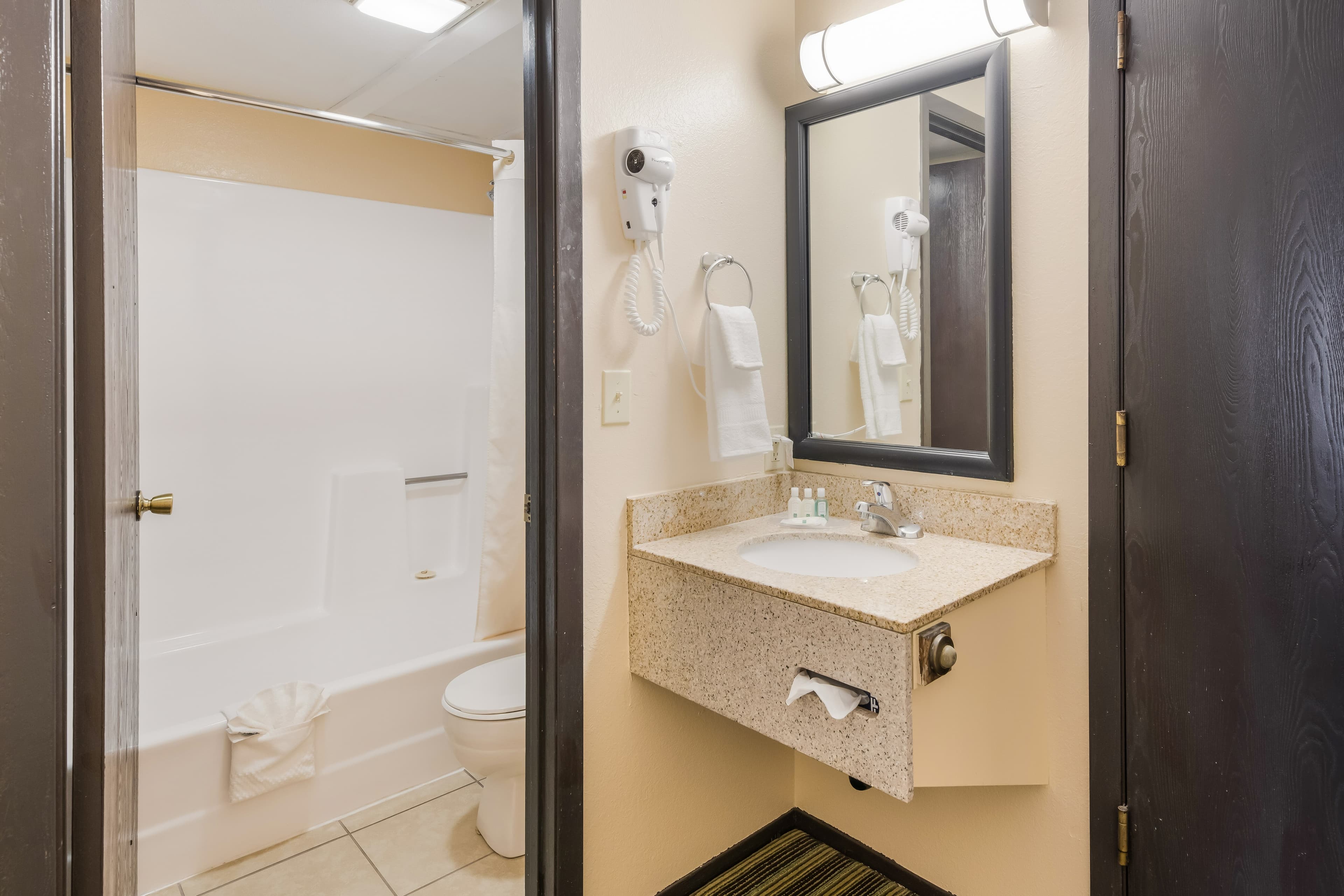Quality Inn Clovis — 8